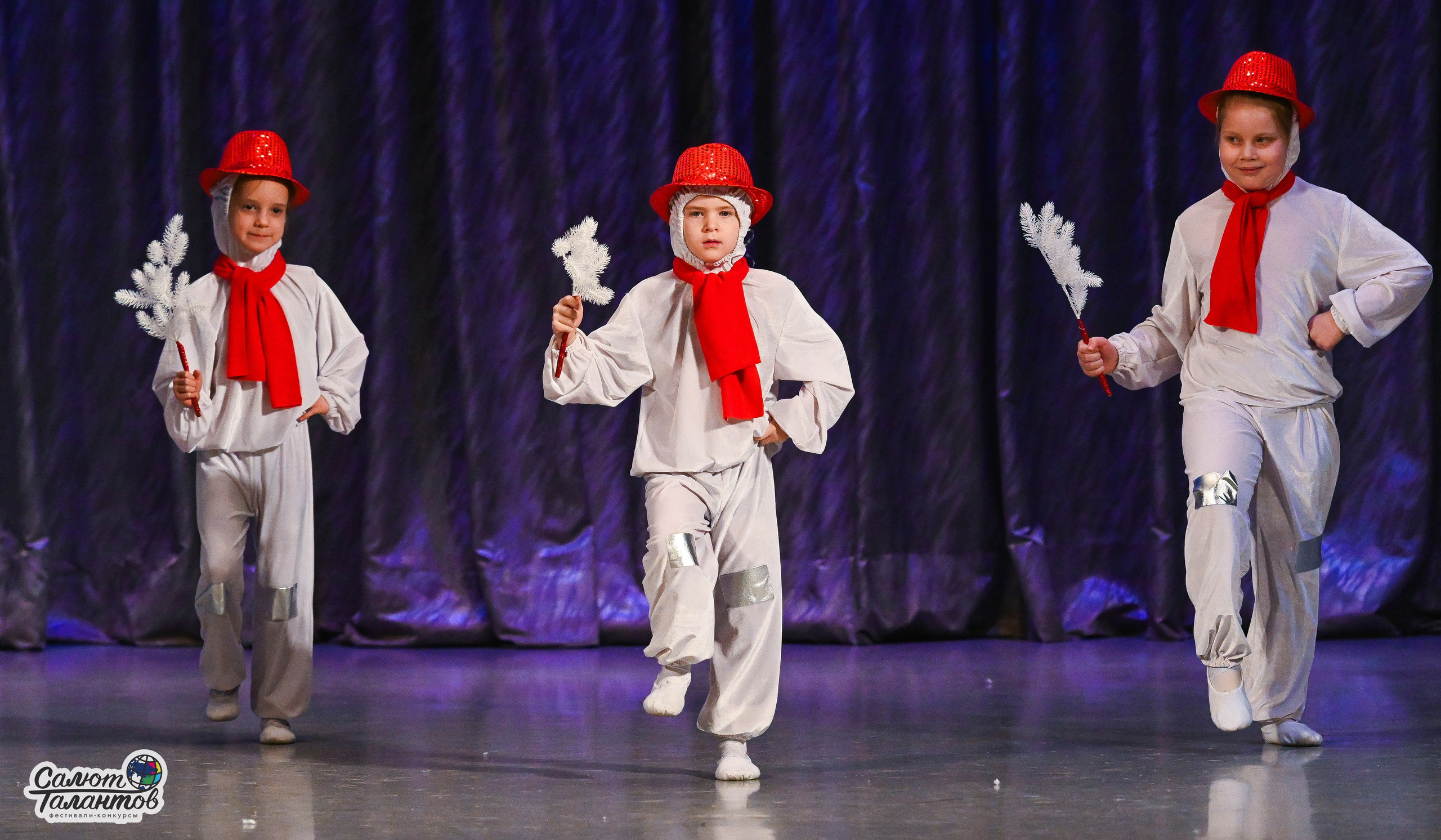 08.01.2026 «Салют Талантов» 8-й фестиваль-конкурс «Снегурочка встречает таланты» г. Ярославль. Медиастудия Фото Концепт