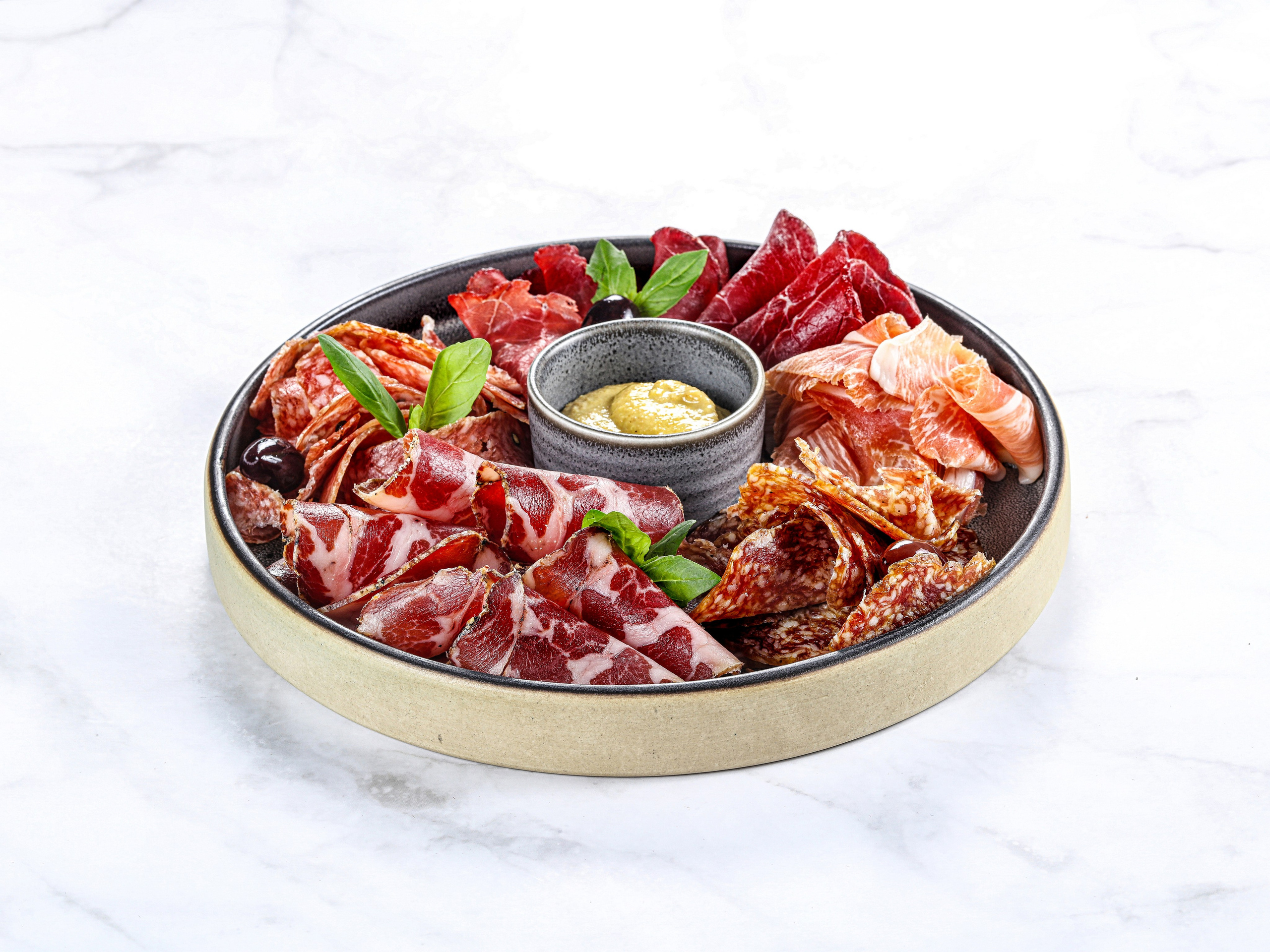 Фотосъемка блюд европейской кухни. Заказ по тел.: +7 (906) 006-90-22. Фуд-фотограф Андрей Старостин — съемка еды в Москве. 9000 руб. в час