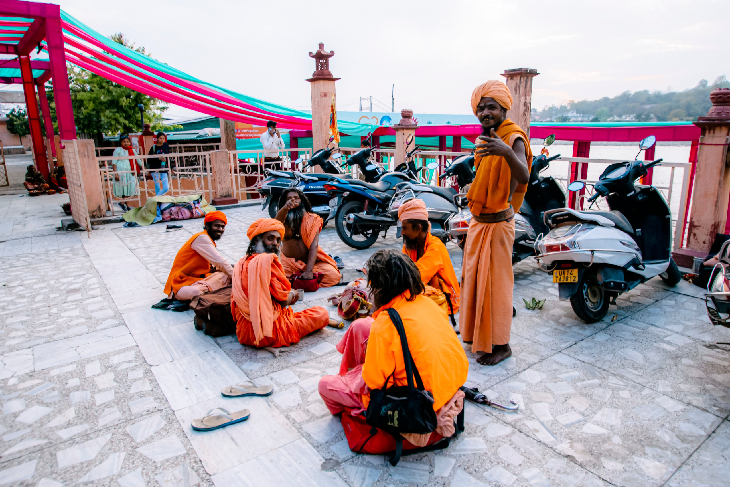 Ришикеш стрит. Iraogo