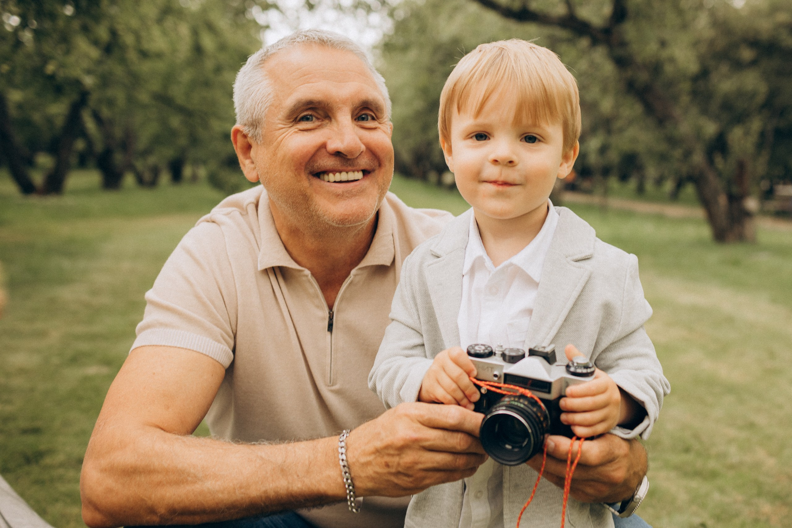 Семейная фотосессия, фотосессия поколения, фотосессия большой семьи, семейная фотосессия в парке, семейная фотосессия в Коломенском, Коломенское