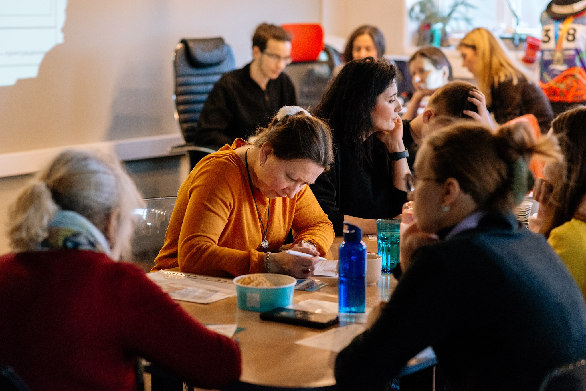 Тотальный диктант в Ночлежке. Апрель 26. Репортажный фотограф в Санкт-Петербурге Анастасия Клёпова