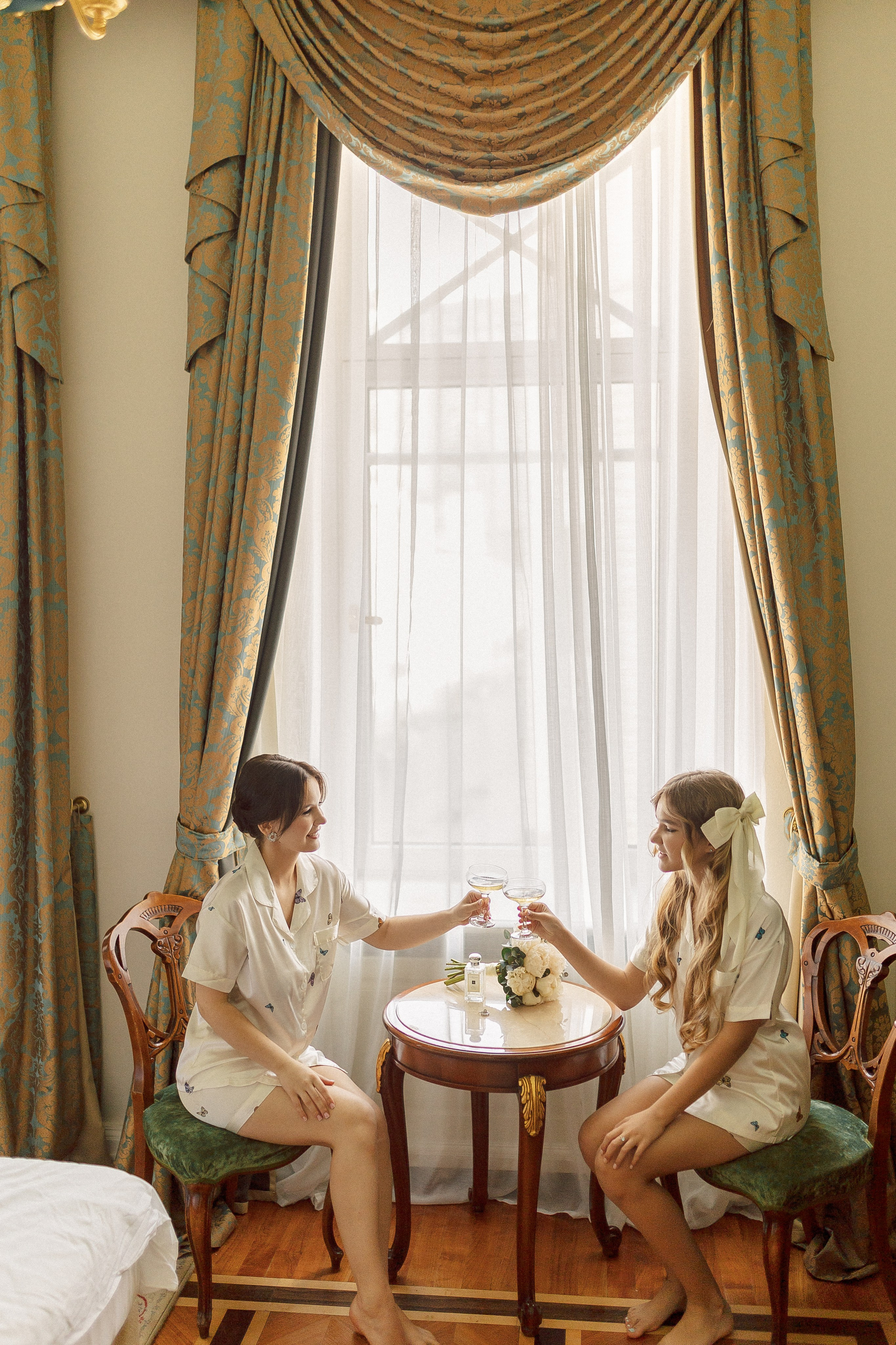 Грибоедовский ЗАГС. Семейный фотограф в Москве Анна Пожарская