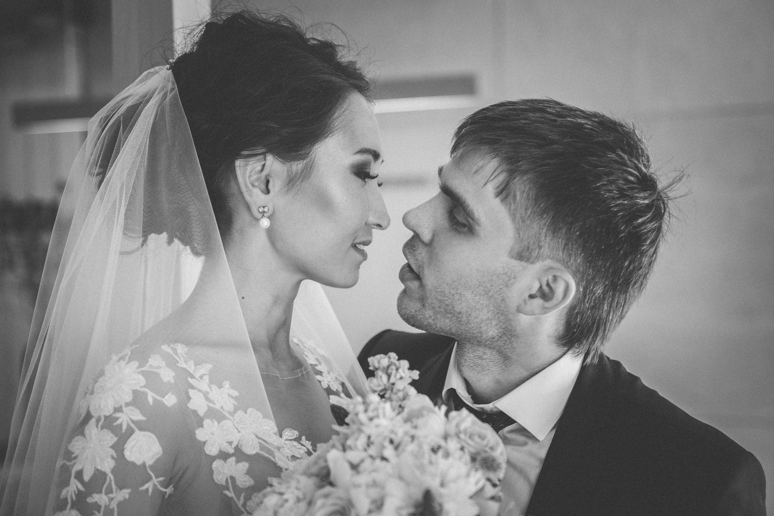 Свадьба для любителей ч/б фото. Артем и Айна. Свадебный и семейный фотограф София Невская
