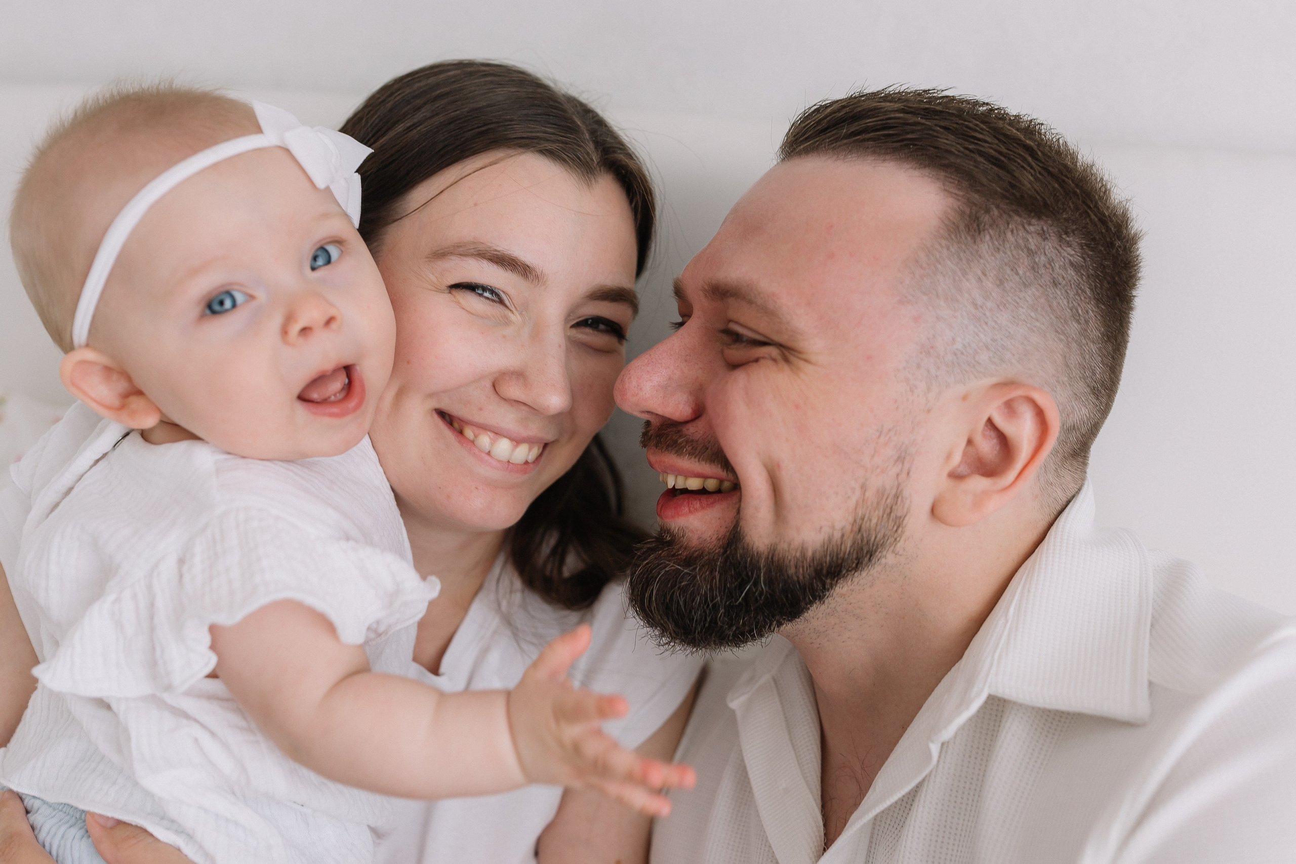 Тима, Мила, Алёша, Алисия домашняя. Семейный фотограф в Волгограде Надежда Головко