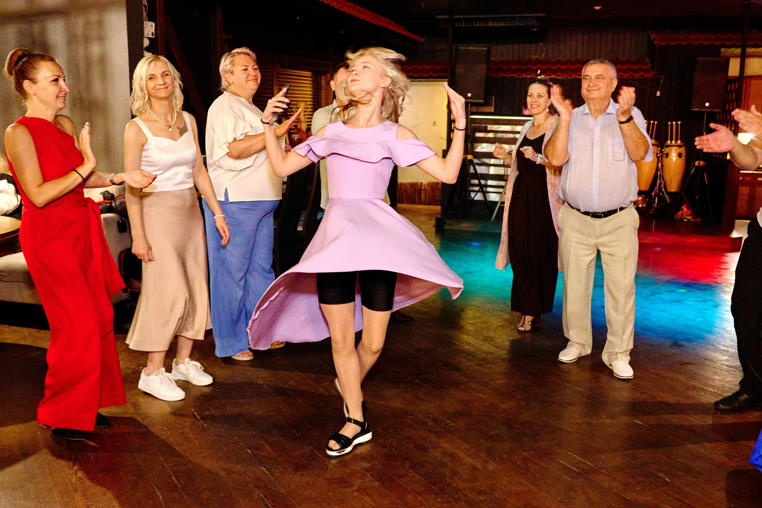 Выпускной 35 Сош. Фотограф Выпускные альбомы Таганрог Сергей Коробченко