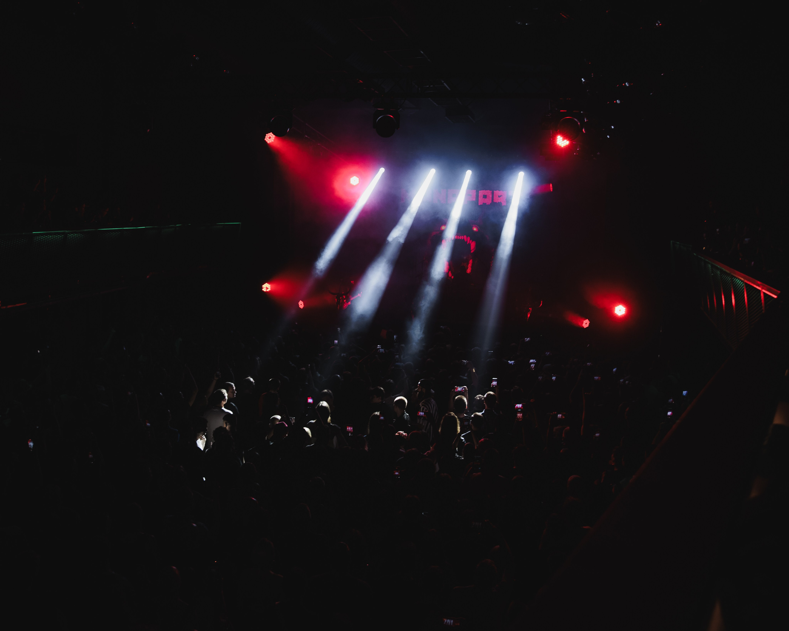 MANAPART. Студийный и свадебный фотограф в Москве Айк Саркисян