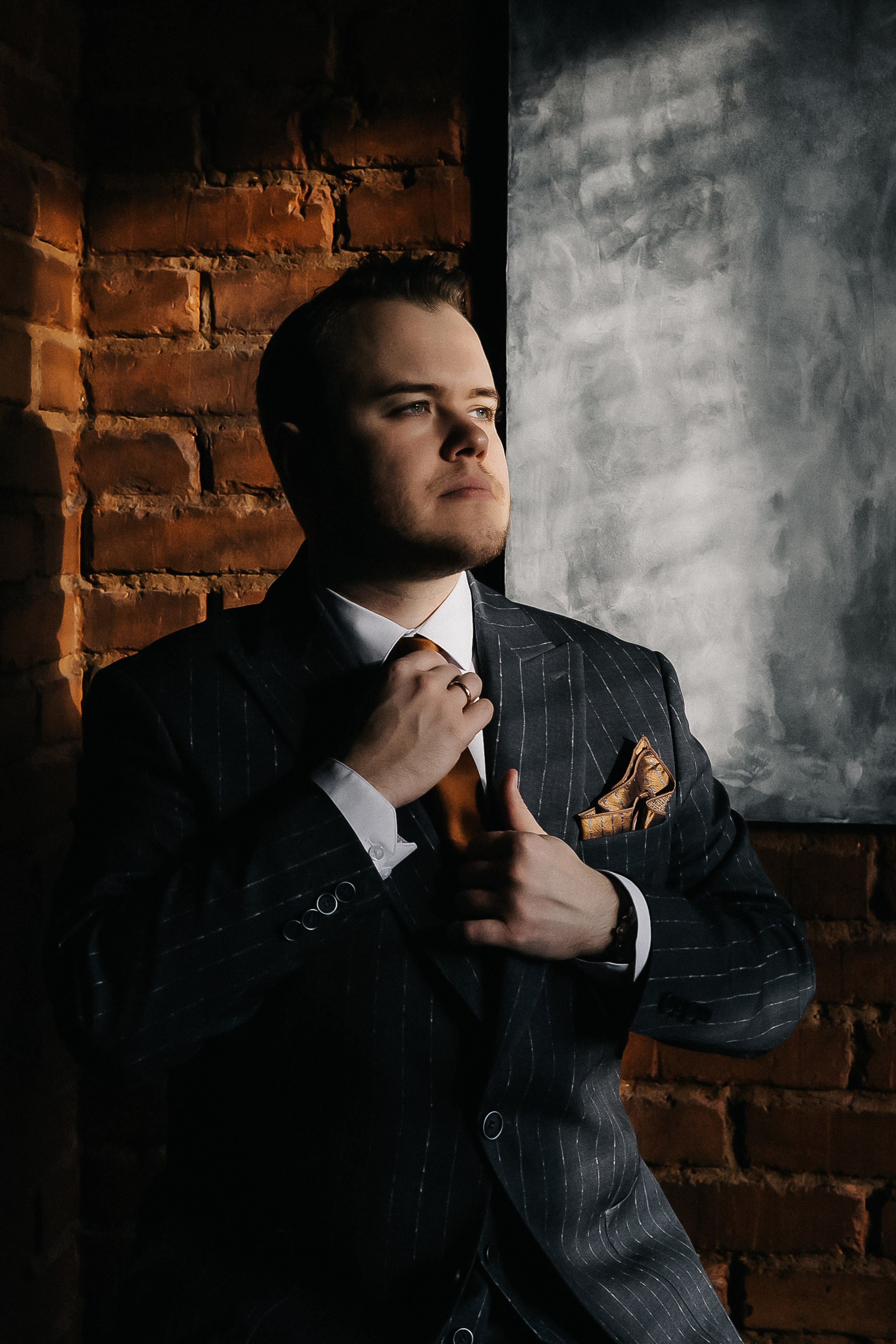 Даниил Вычегжанин. Фотограф свадебный, репортажный, индивидуальный, фото для маркетплейсов, брендов, автосалонов