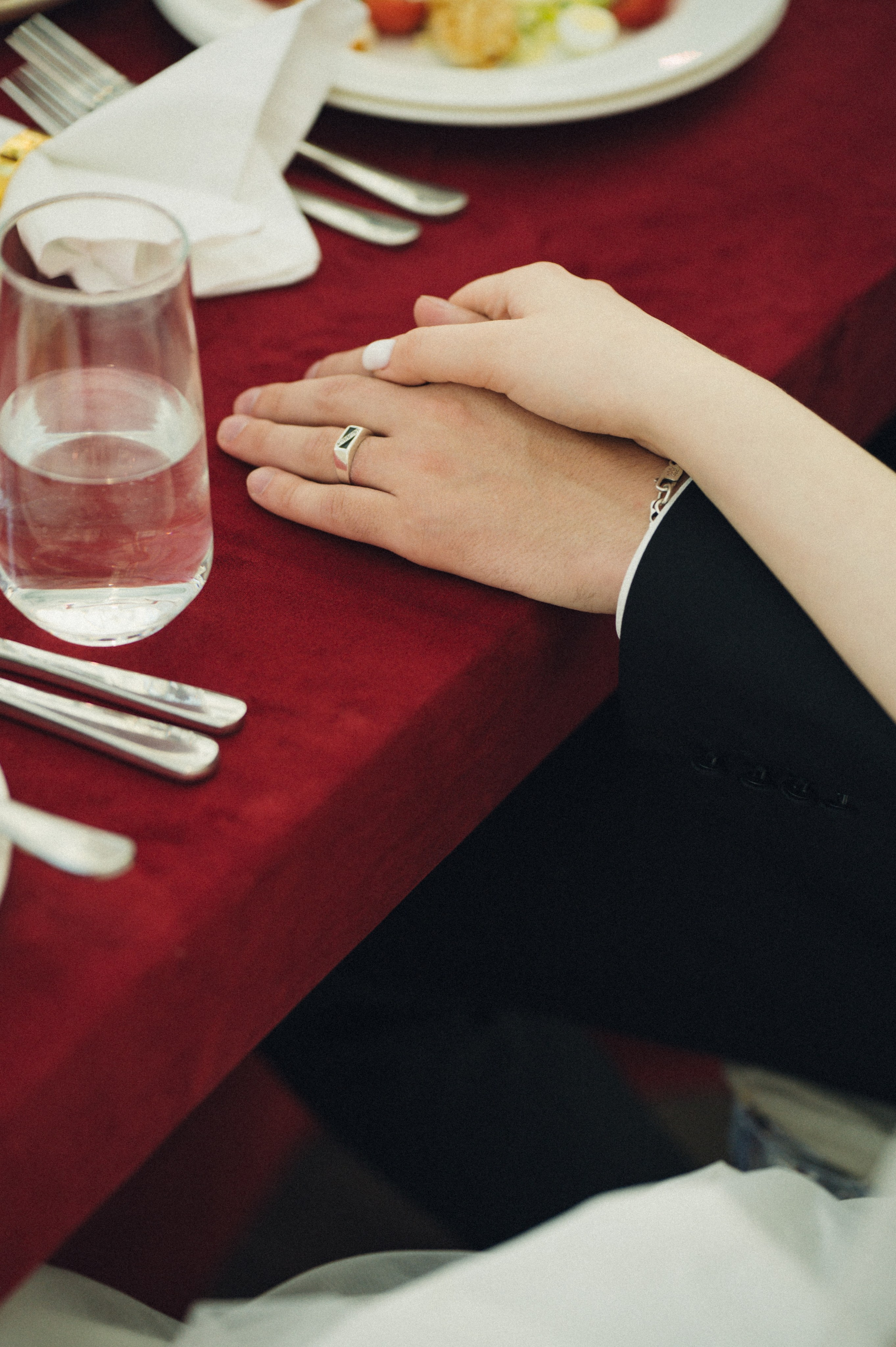 Дарья и Артём. Репортажный и свадебный фотограф в Сургуте