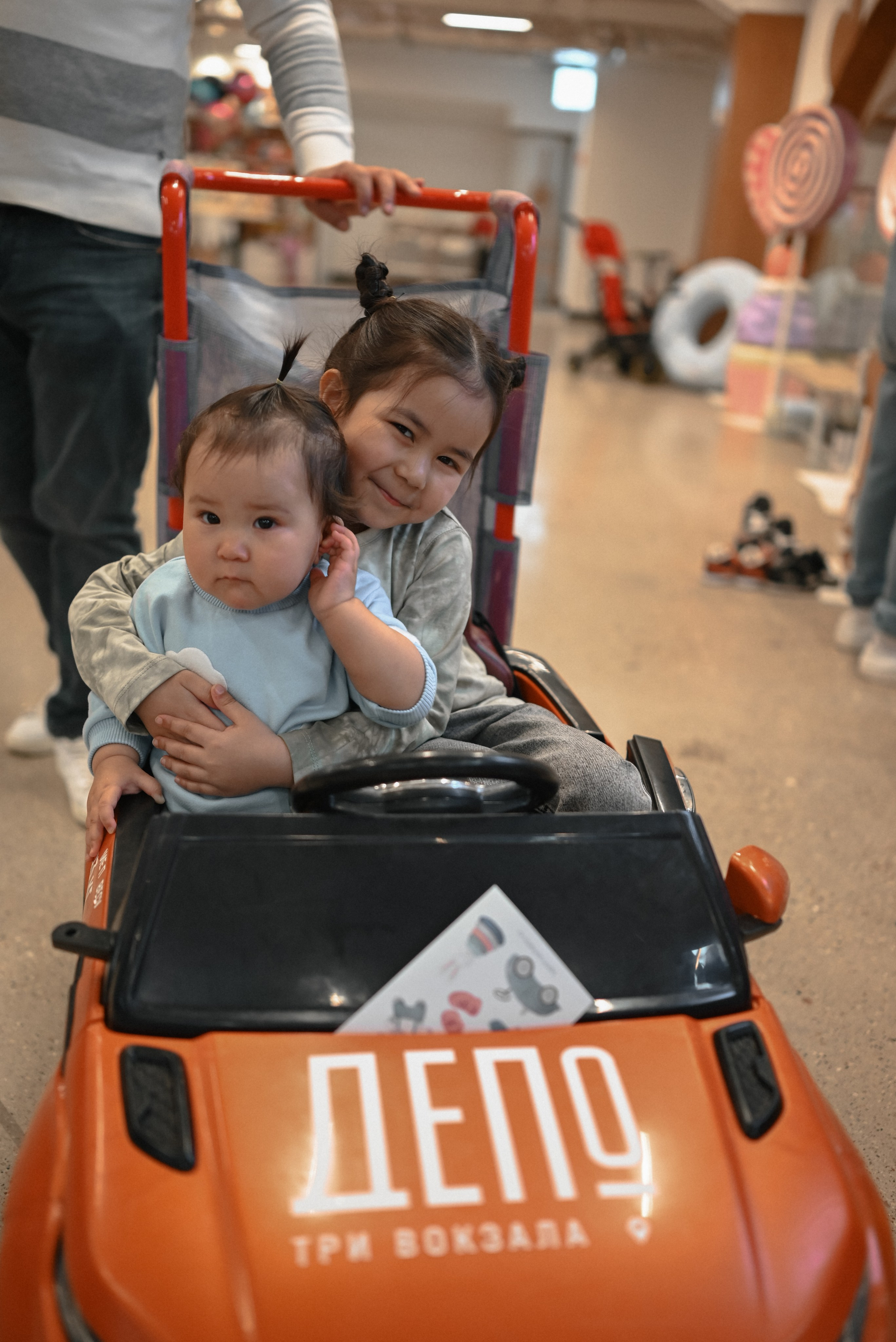 Moms market 2024. Семейный и детский фотограф в Москве Князева Диана