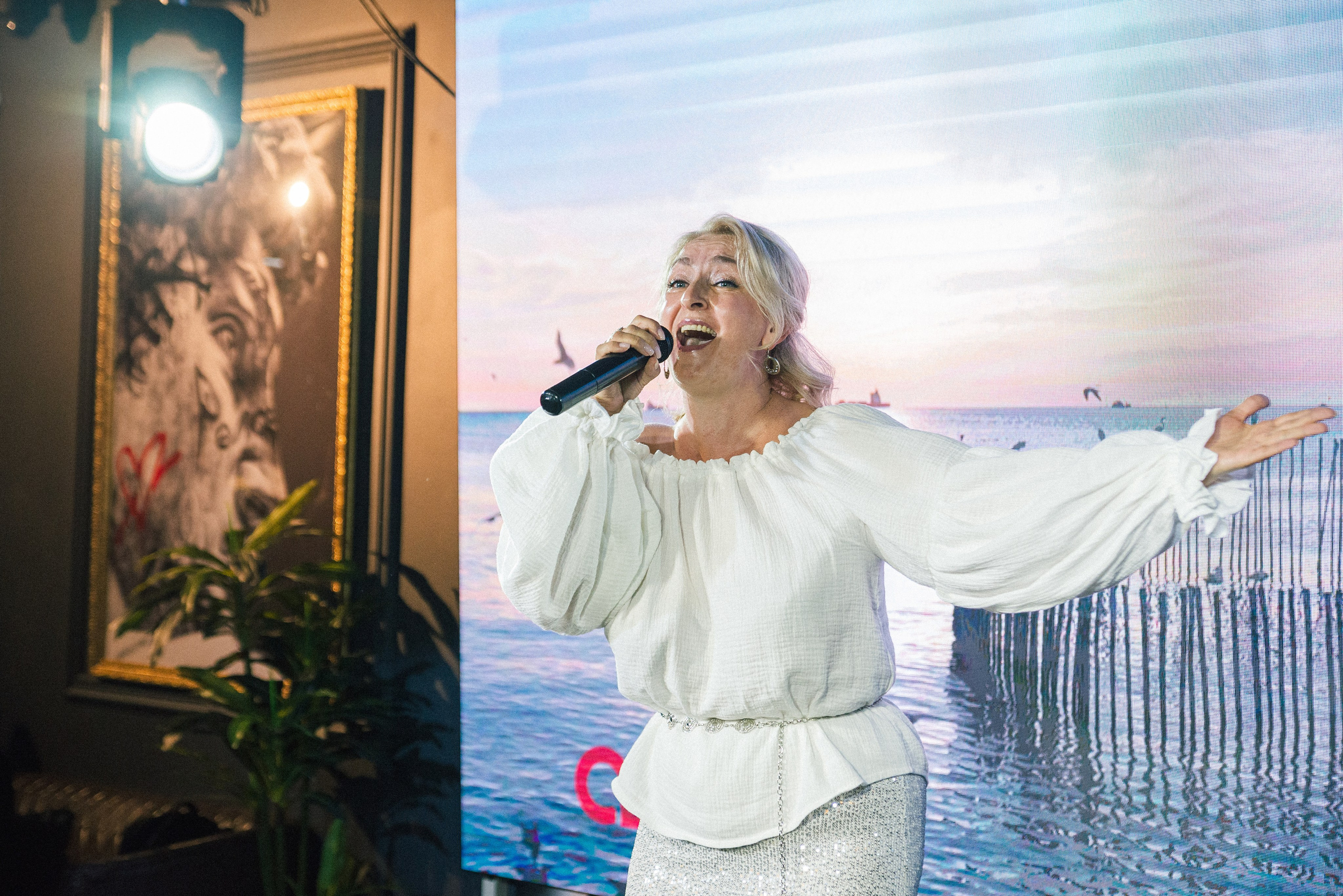 Отчетный концерт проекта «Первый Микрофон» в СПб. Портретный и репортажный фотограф в Санкт-Петербурге