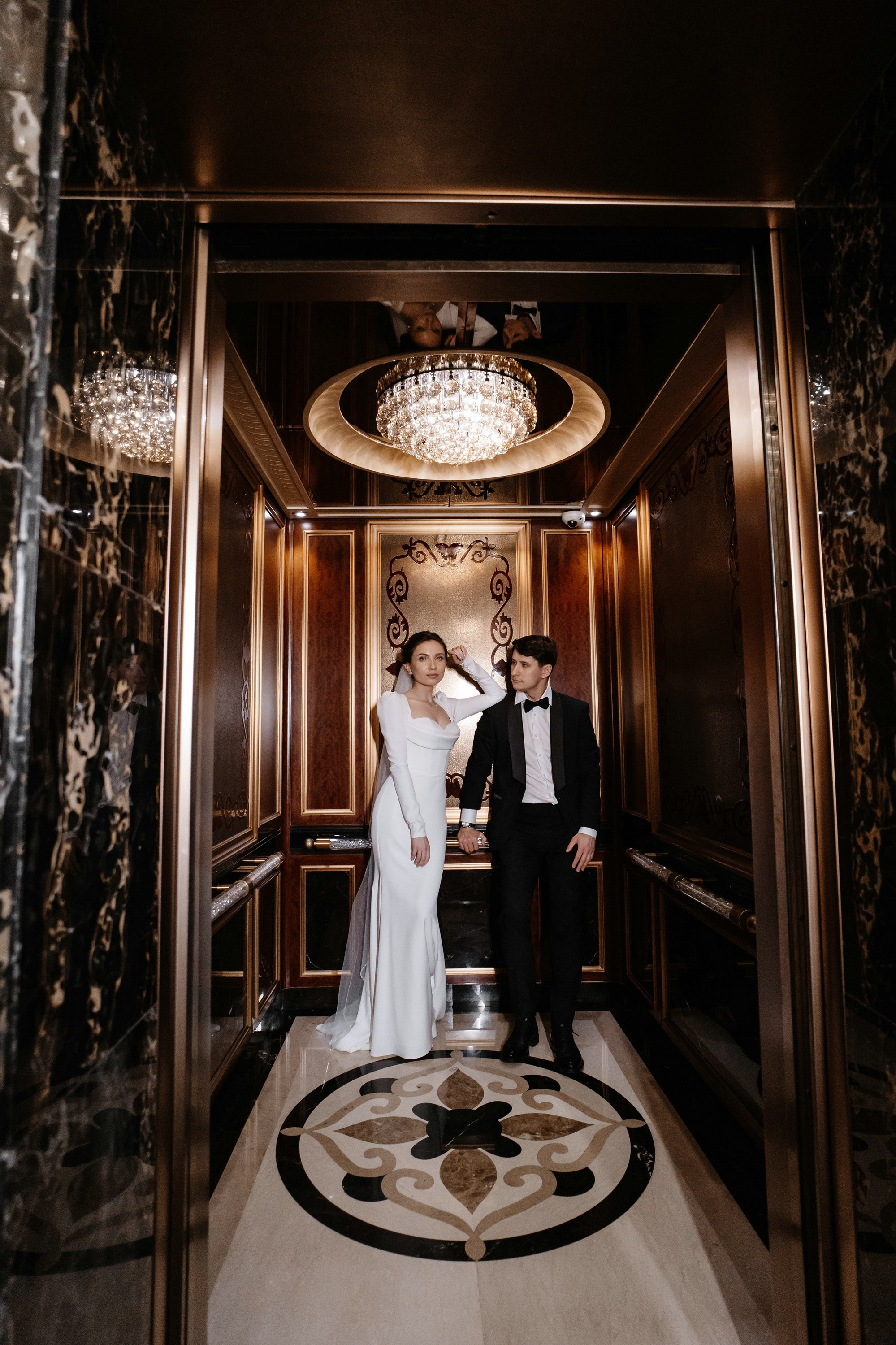 Фотосессия свадьбы в Lotte Plaza. Свадебный и семейный фотограф в Москве Светлана Зоткина