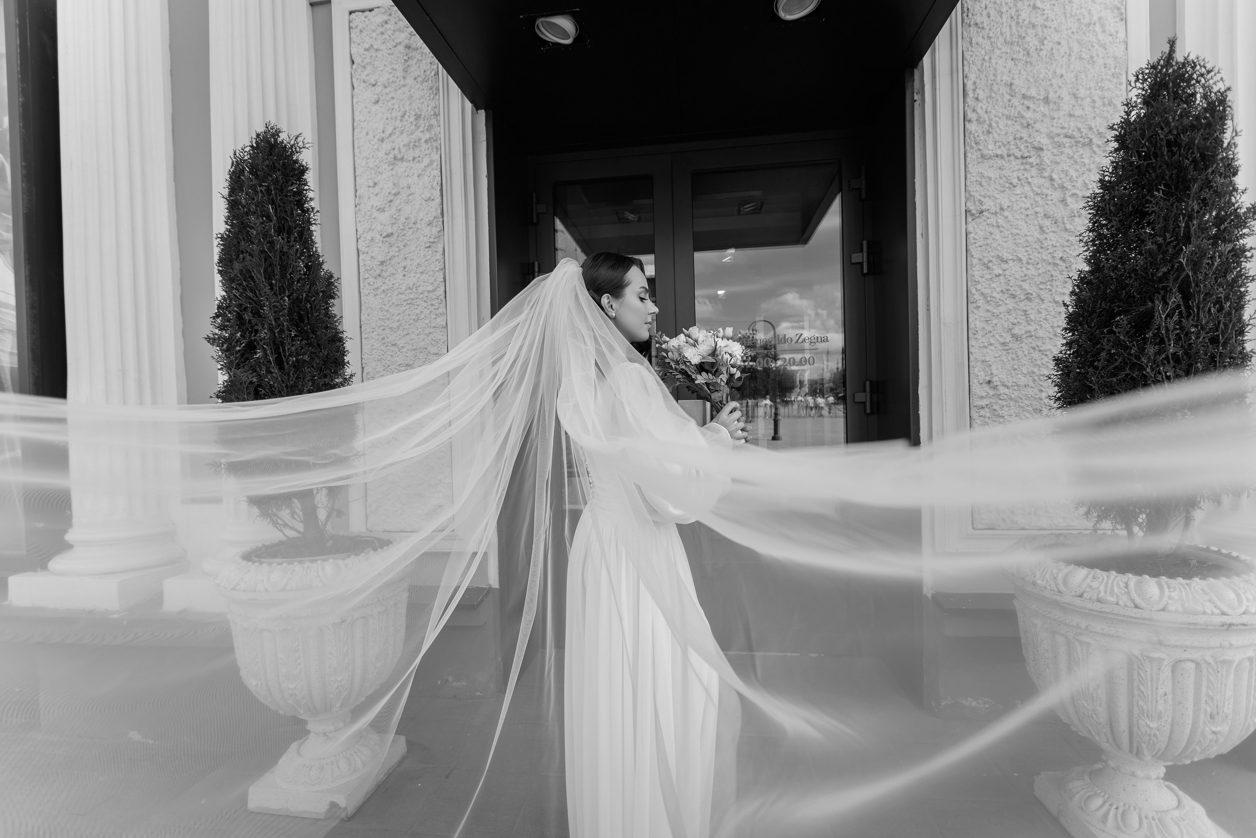 Екатерина и Денис. Свадебный фотограф в Омске Яна Савина