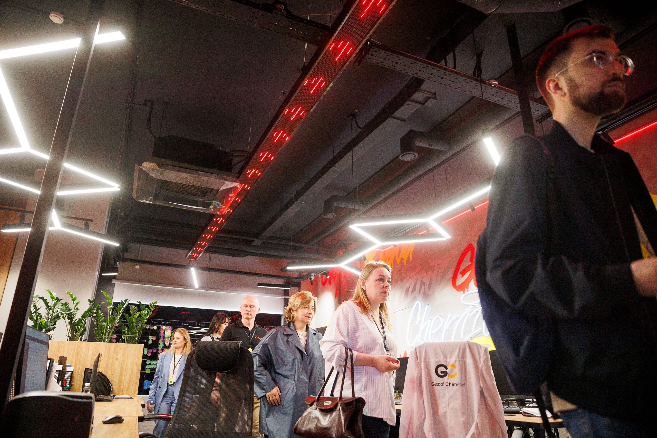 День 2. Конференция. Экскурсия на предприятия + галаужин. Фотограф Шейдаев Эмин г. Волгоград