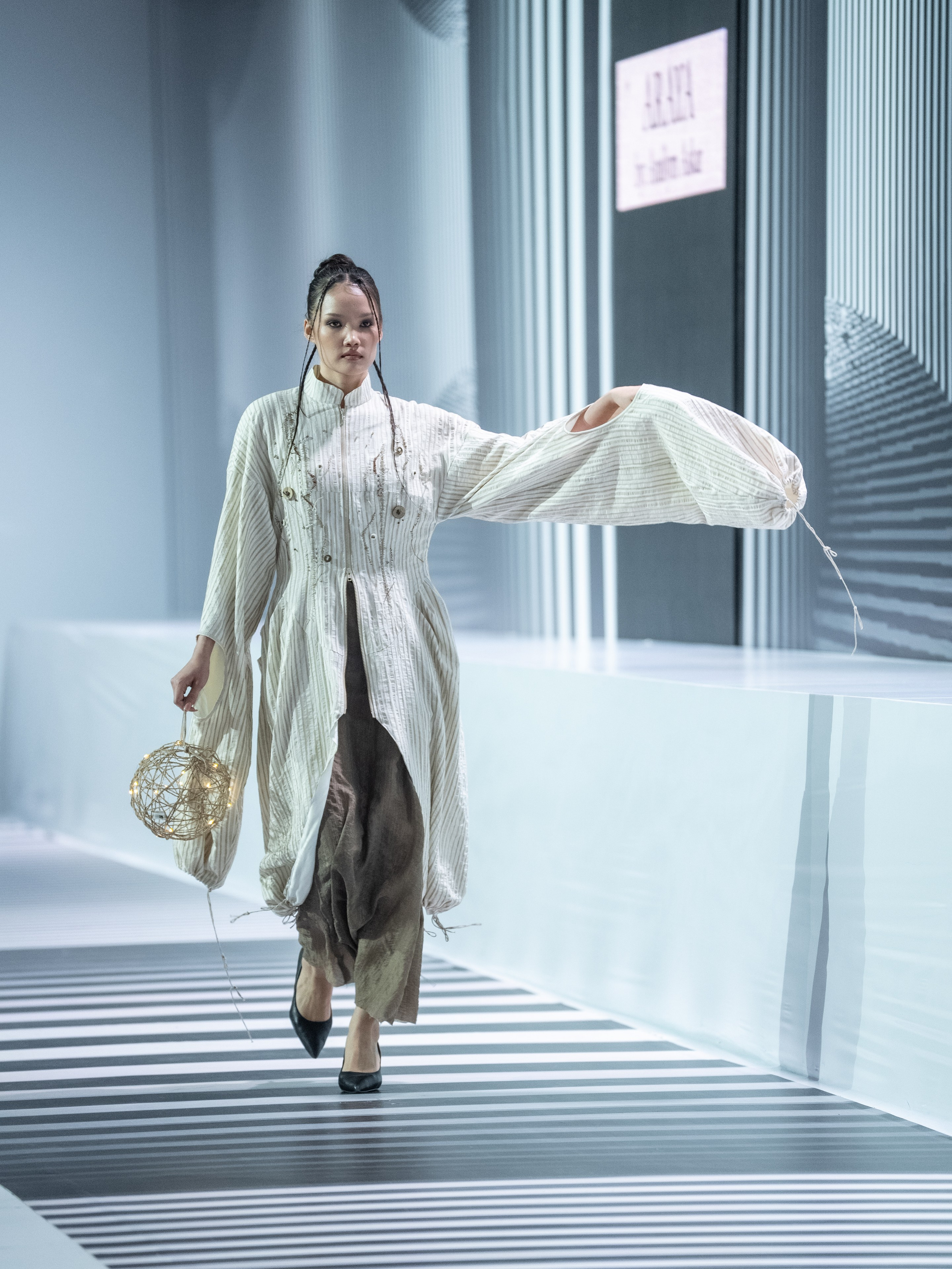 Brand Araya. Сайт Алматинского НЮ АРТ, будуар и фэшн фотографа Дениса Карпенко