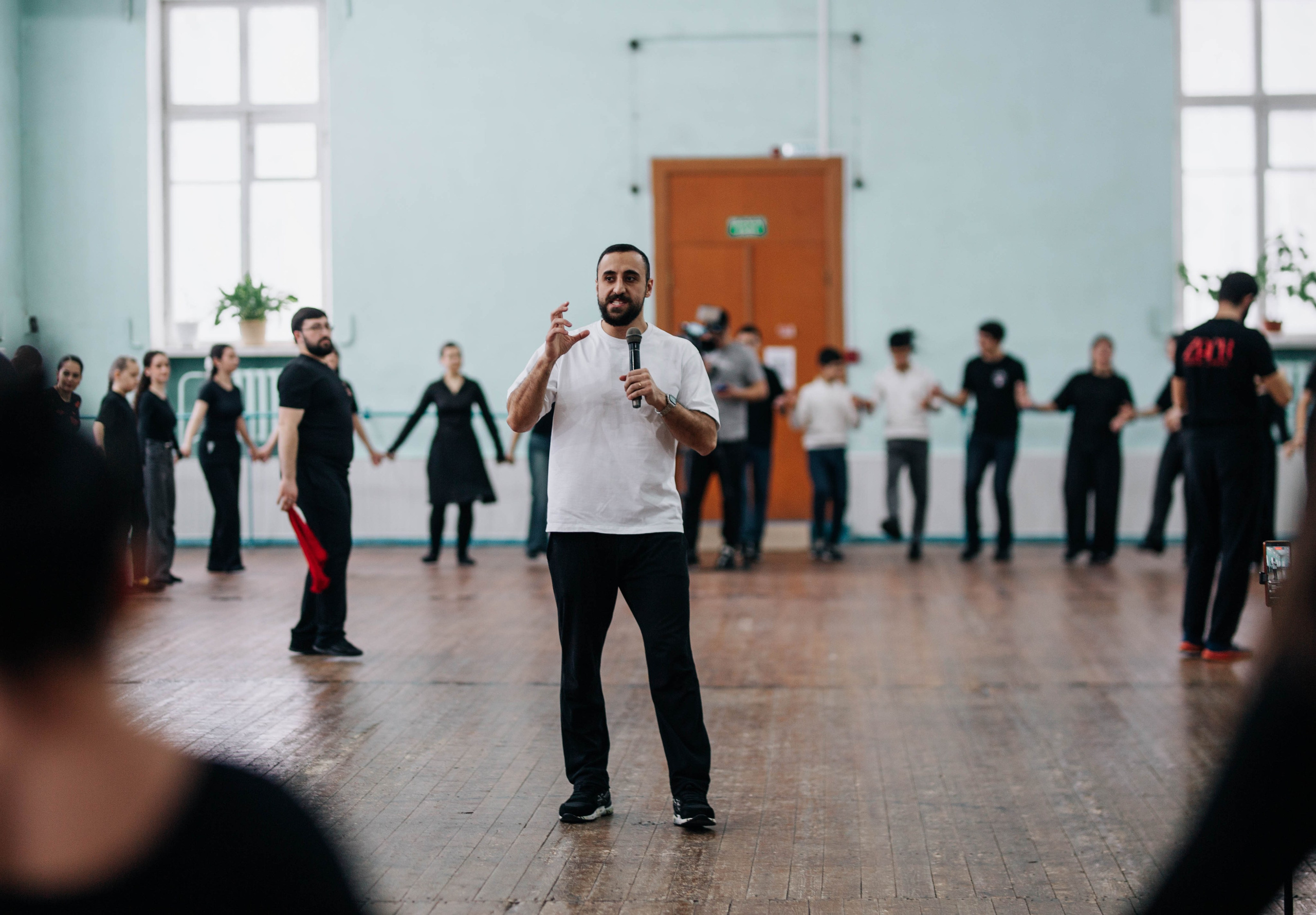 Тренинг танцевального коллектива армянского танца «Единство». Фотограф в Крыму