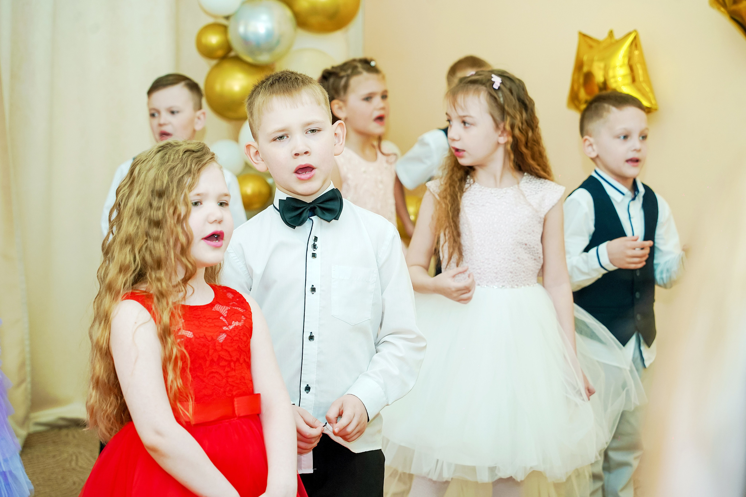 Фотосъемка видеосъёмка фотограф видеооператор новогодних утренников  в. Фотограф, видеооператор Нина Коршунова