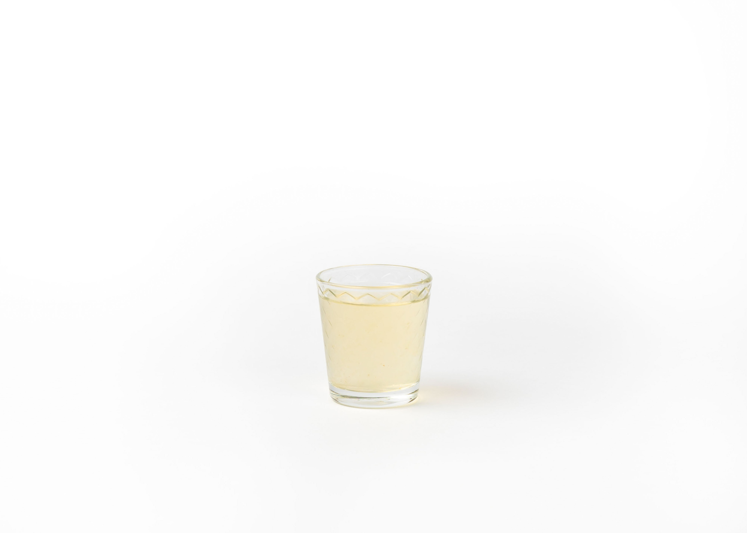 01.10.2025 Нино играет в домино, фото на меню. ФОТОГРАФ ВИНОГРАДОВА ДАРЬЯ