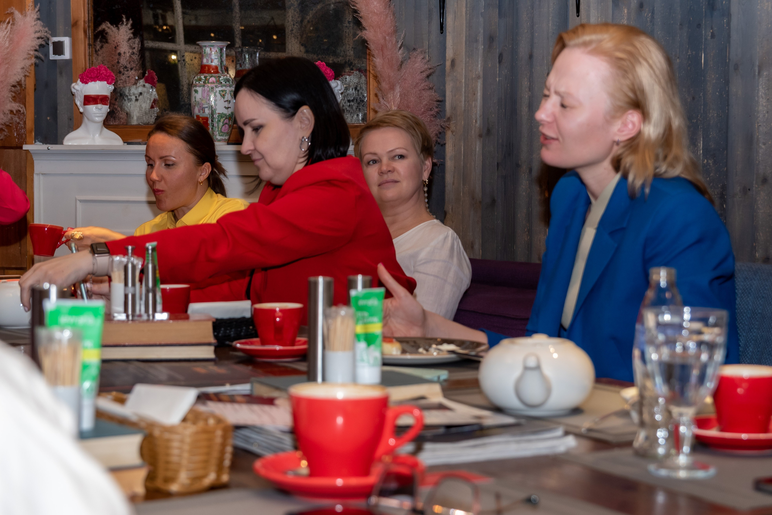 Бизнес завтрак психологов. Елена Сергеева- фотограф для жизни и бренда. Фотосессии и репортаж мероприятий