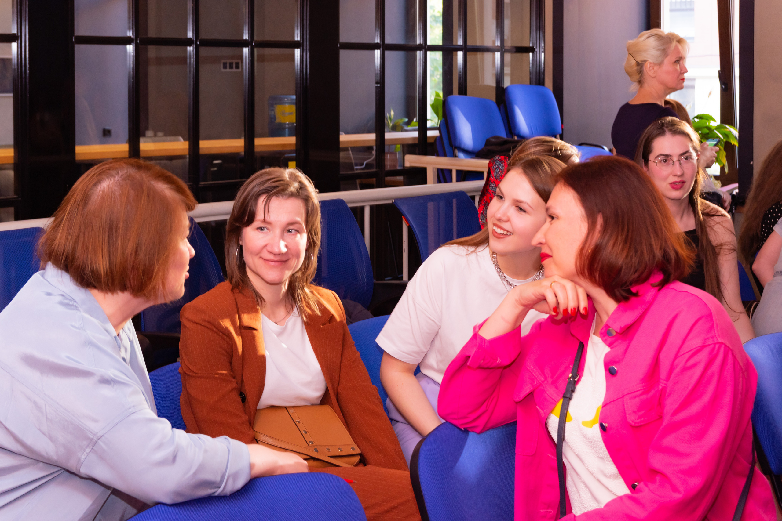 Бизнес нетворкинг в Эквиум лофт. Елена Сергеева- фотограф для жизни и бренда. Фотосессии и репортаж мероприятий