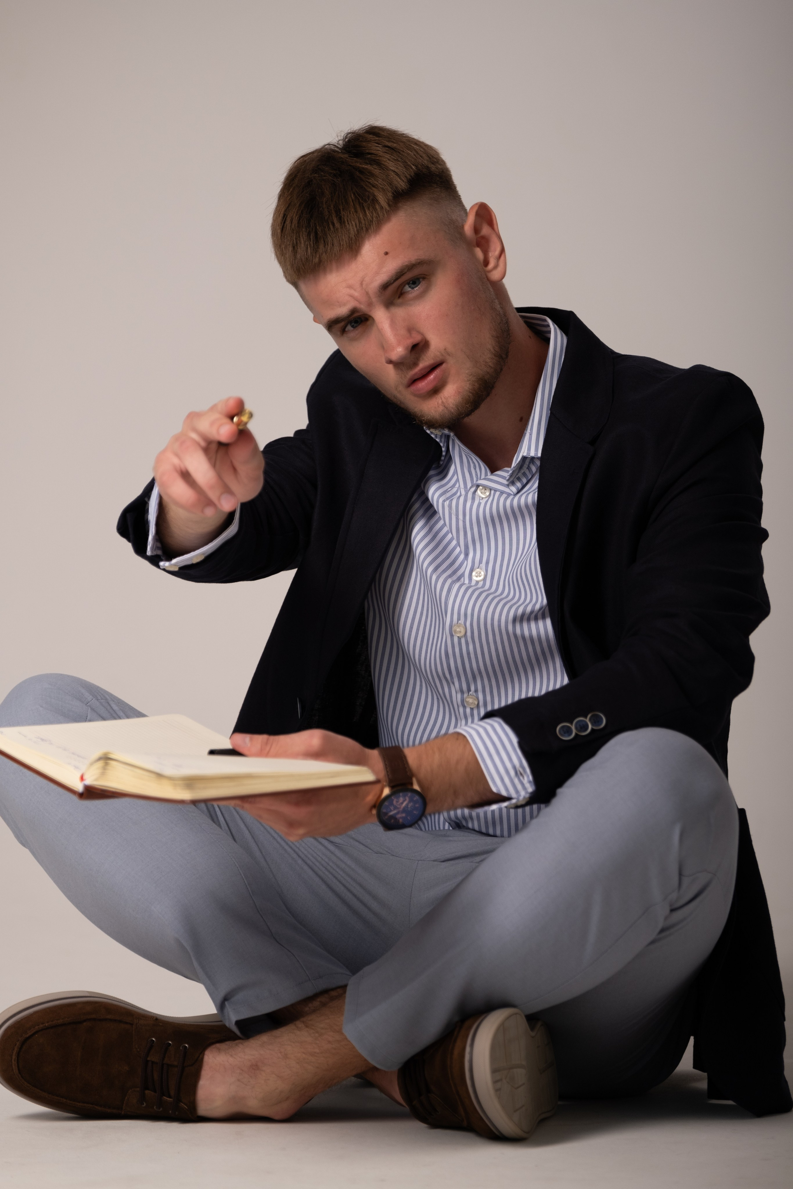 Владимир. Профессиональная фотосъемка в Крыму. Натуральные эмоции и живые кадры. Забронируйте дату прямо сейчас!