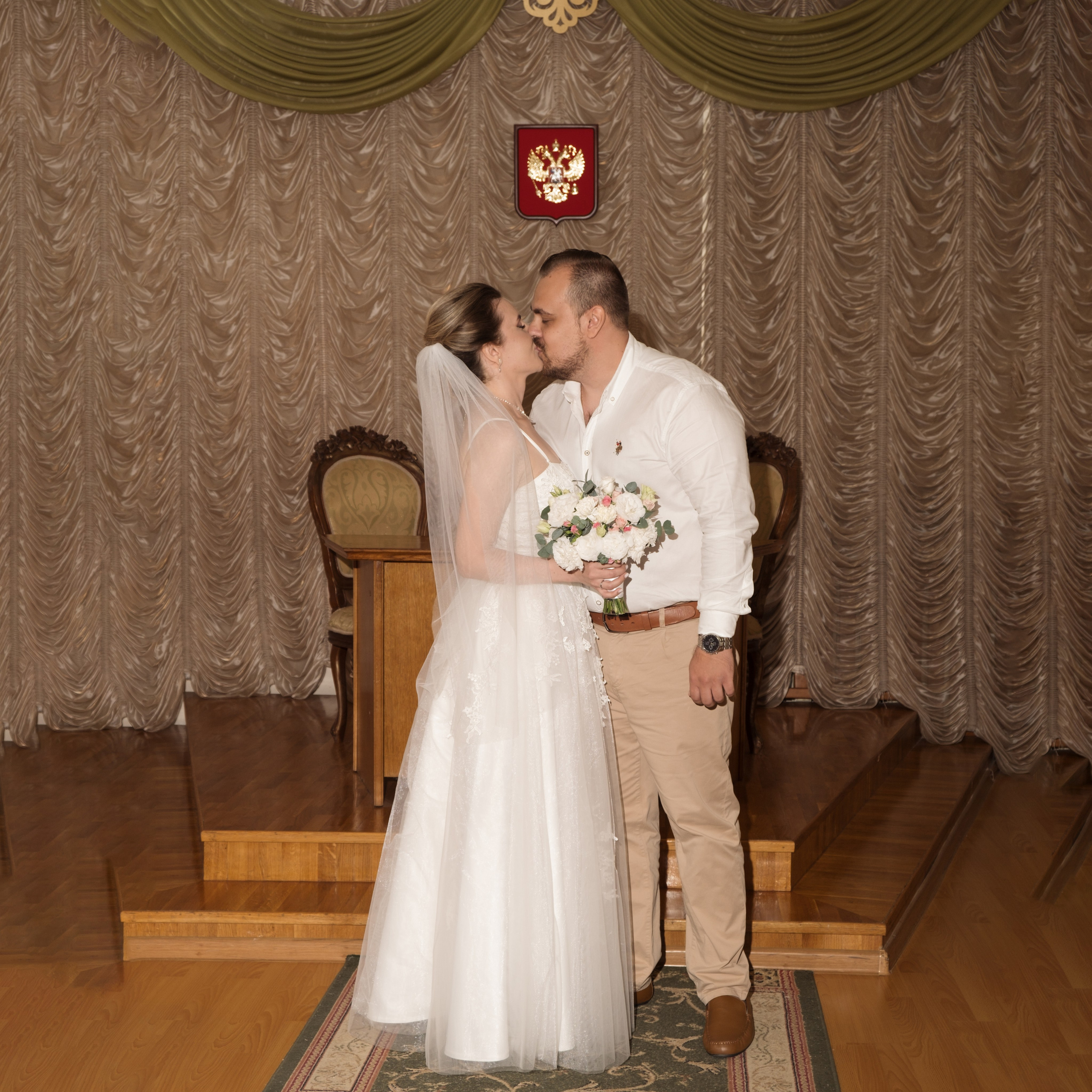 А+А (ЗАГС, Херсонес, Фиолент). Профессиональная фотосъемка в Крыму. Натуральные эмоции и живые кадры. Забронируйте дату прямо сейчас!