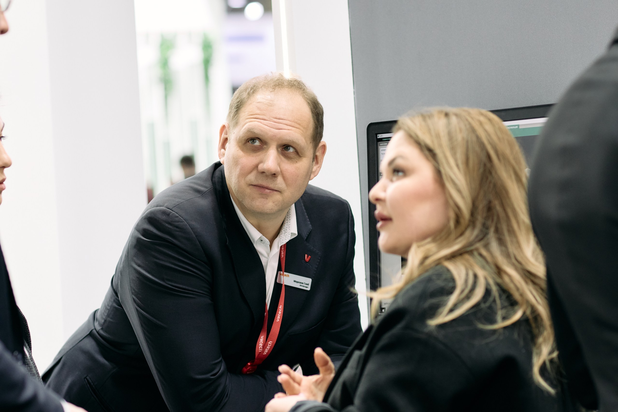 Дентал Салон 2026: Vatech. Свадебный и репортажный фотограф Дмитрий Кононенко