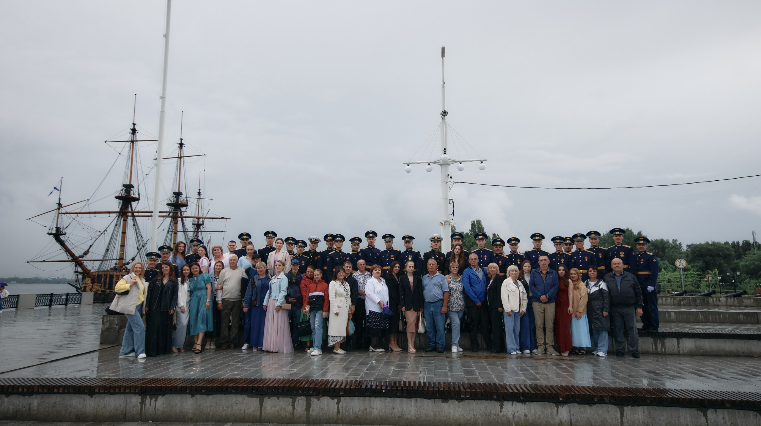 Выпуск Военно Воздушной Академии. Свадебный и репортажный фотограф Дмитрий Кононенко