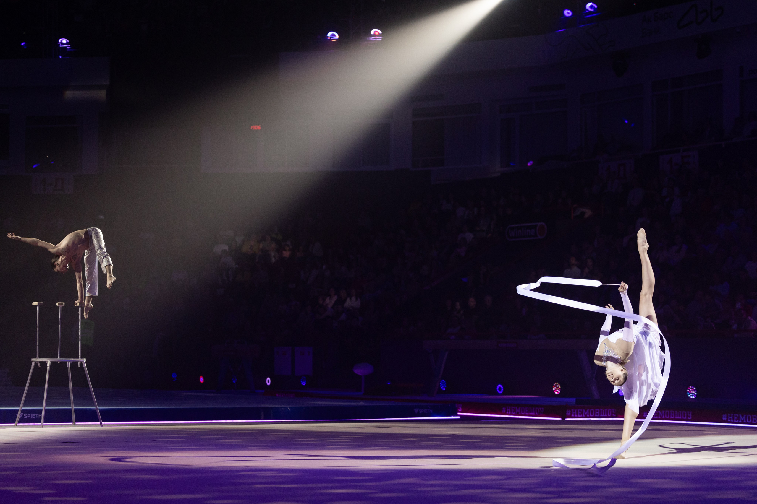 Шоу Алексея Немова «Легенды спорта». Спортивный репортажный фотограф Казань Нафис Сиразетдинов