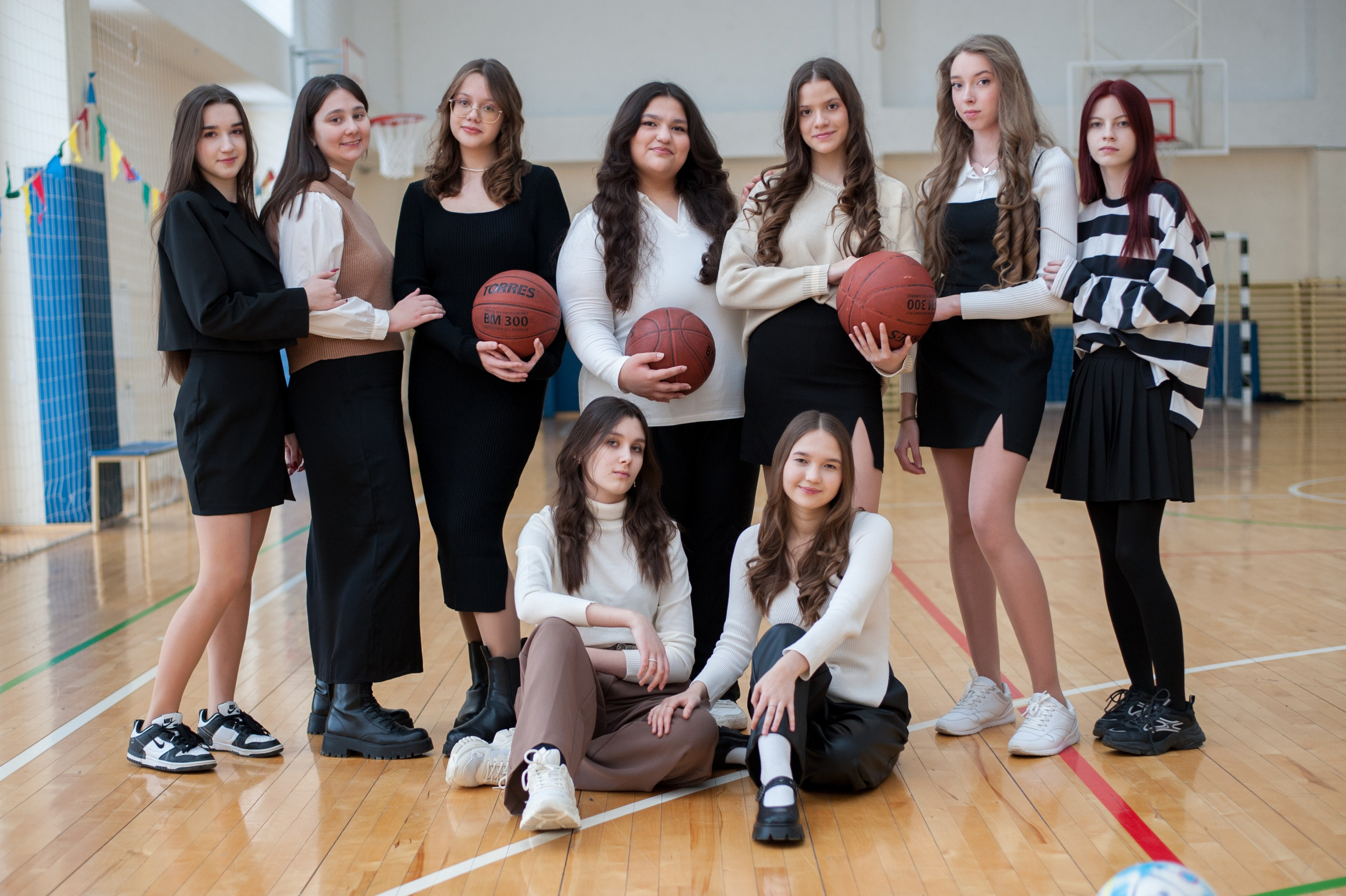 9,11 класс спортзал. Выпускной альбом Чехов, Подольск, Москва