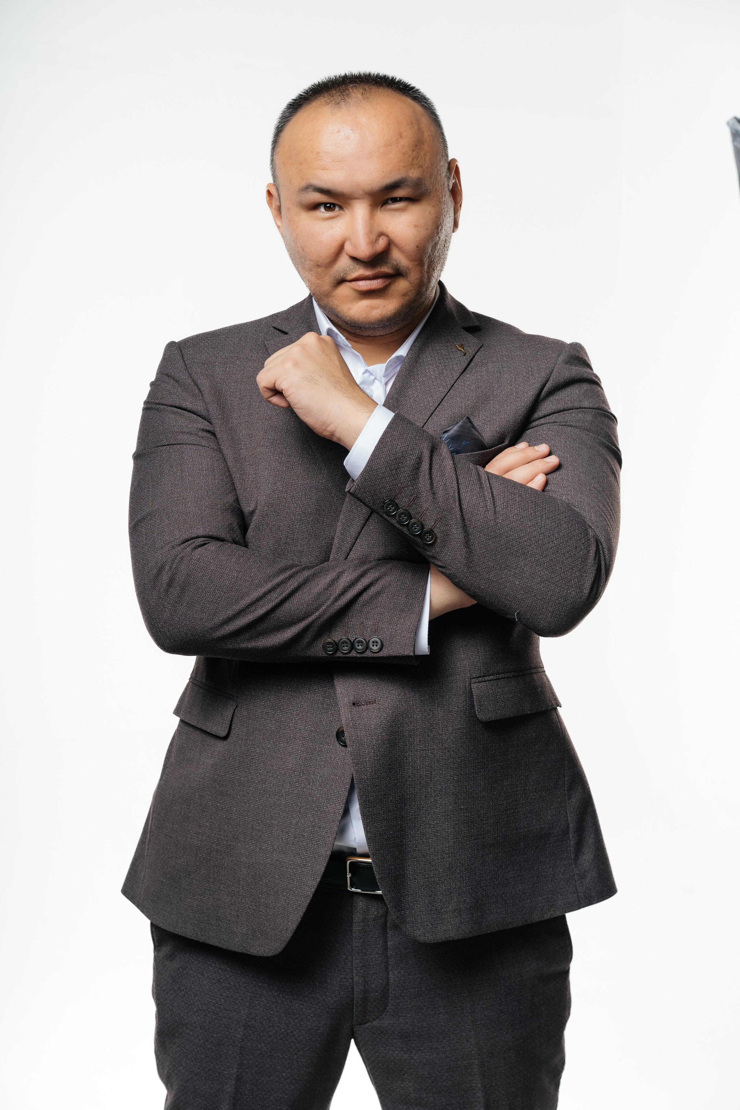 Бизнес портреты. Свадебный фотограф алматы Шожебаев Кайрат