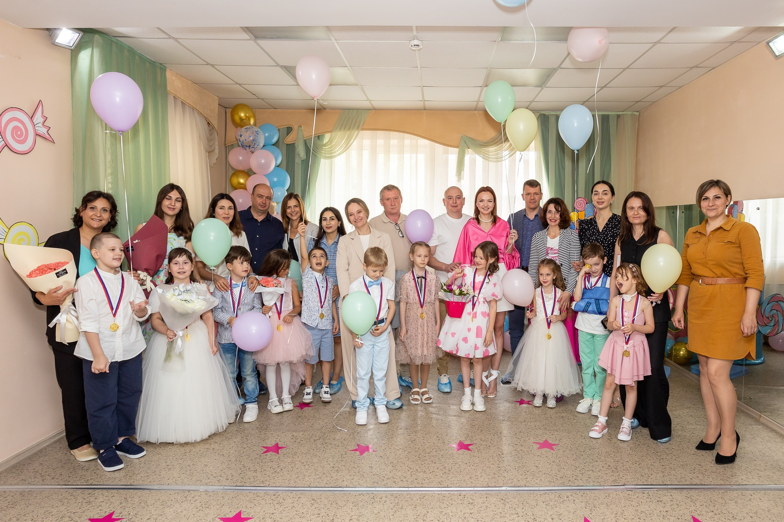 Выпускной Детский сад, 2 часа, 8000. Выпускные альбомы Майкоп, Краснодар Елена Золотарева