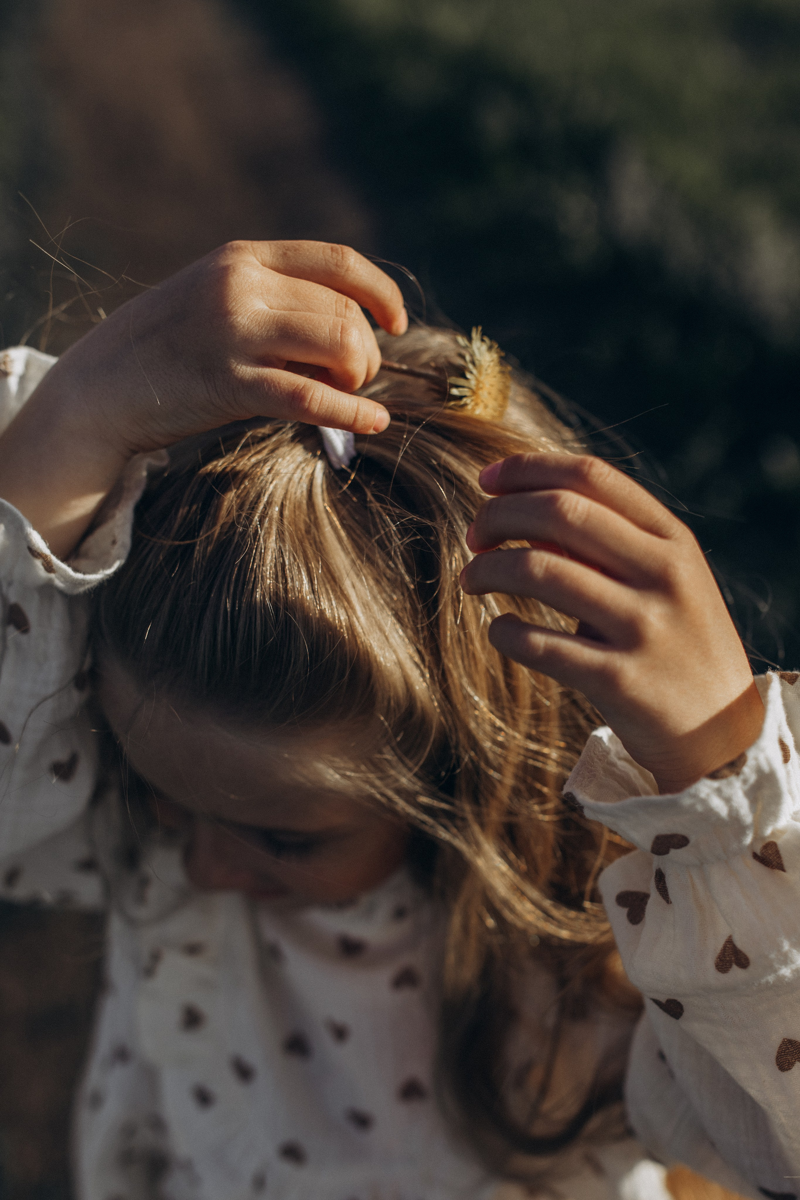 Саша, Миша, Вера и Вика летняя прогулочная съёмка. Семейный фотограф lifestyle в Новосибирске Елена Шпилевая