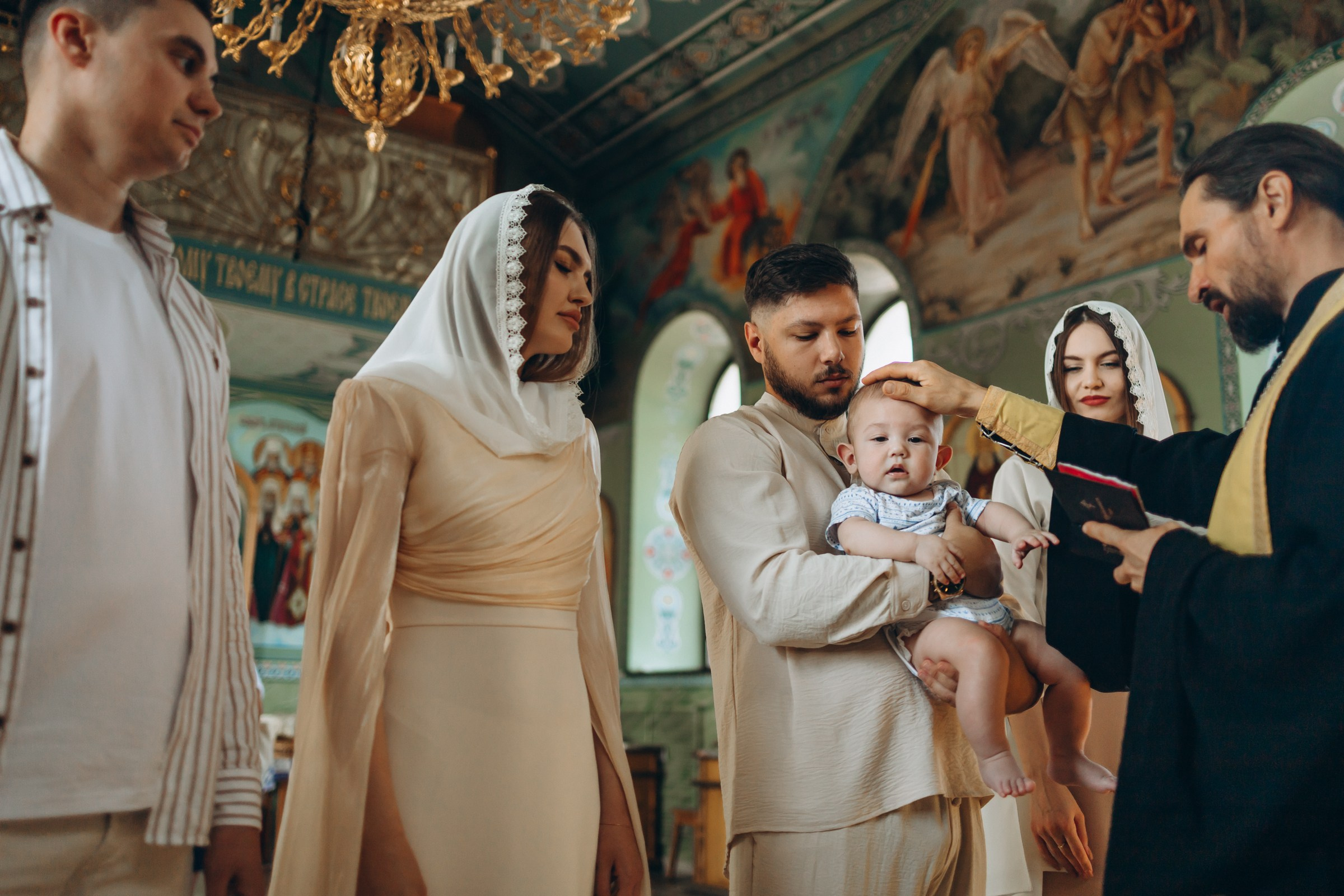 Крещение Родиона. Семейный фотограф в Волгодонске Краченцева Анна
