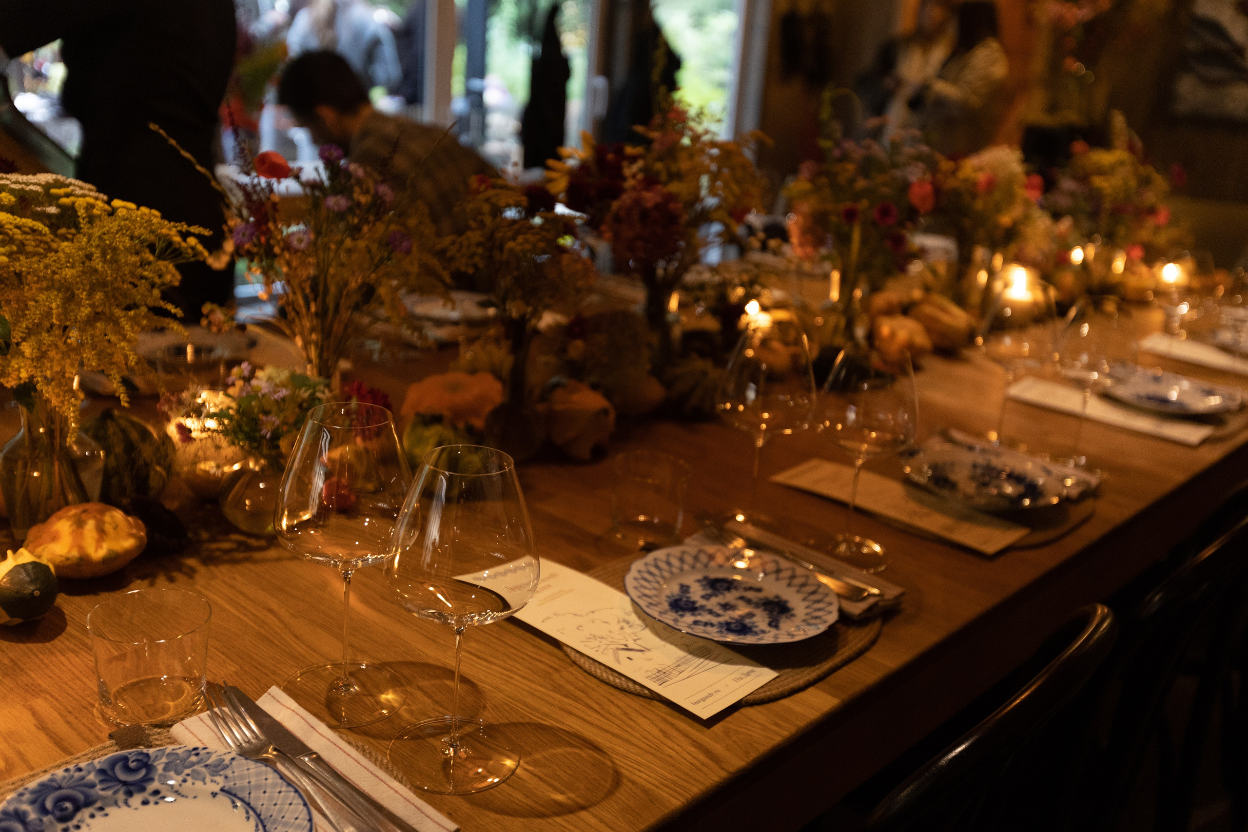 B U R G U N D Y. H O M E