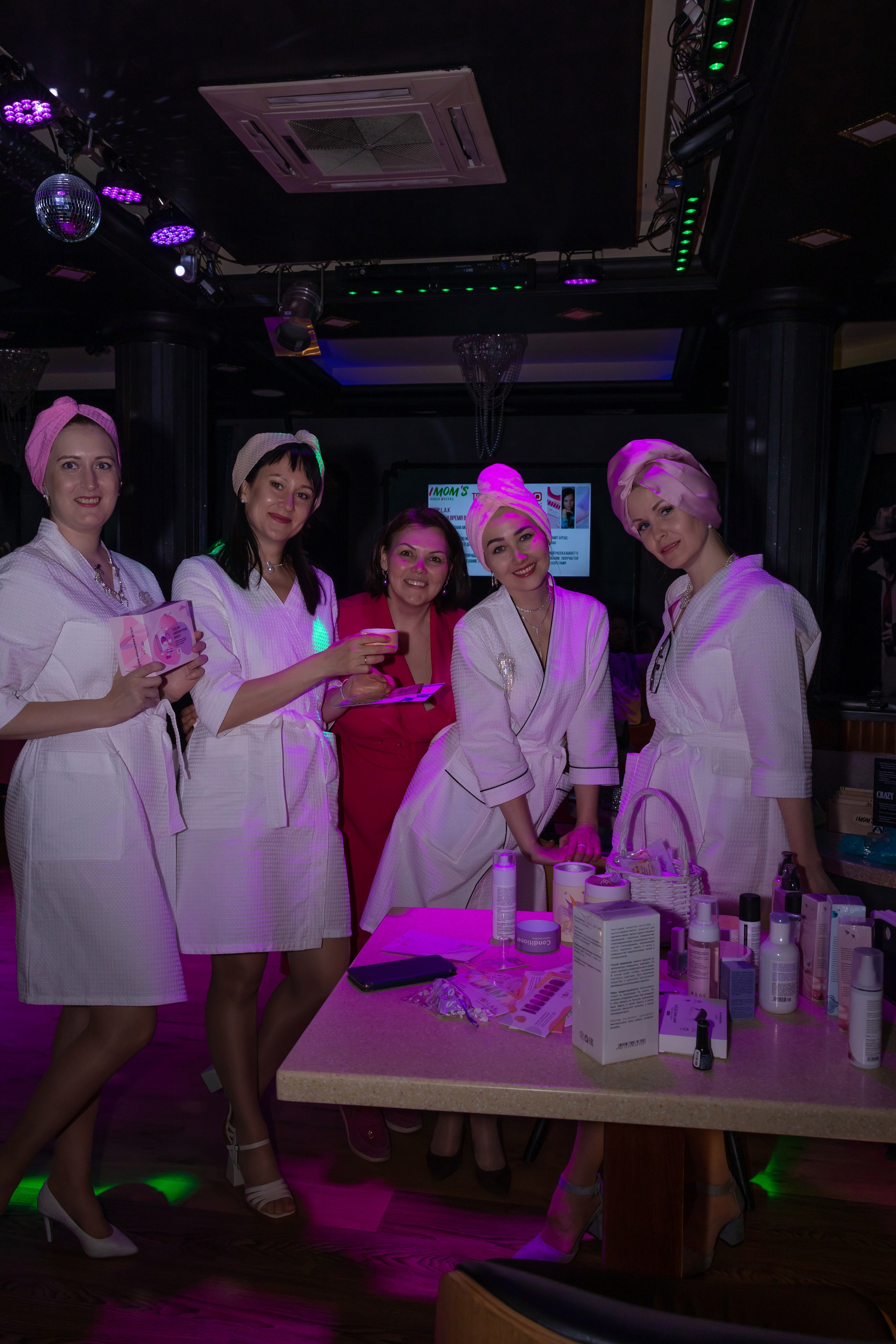 I`mom`s шоу-квиз «SPA». Сказочный фотограф для Вас и Вашей семьи