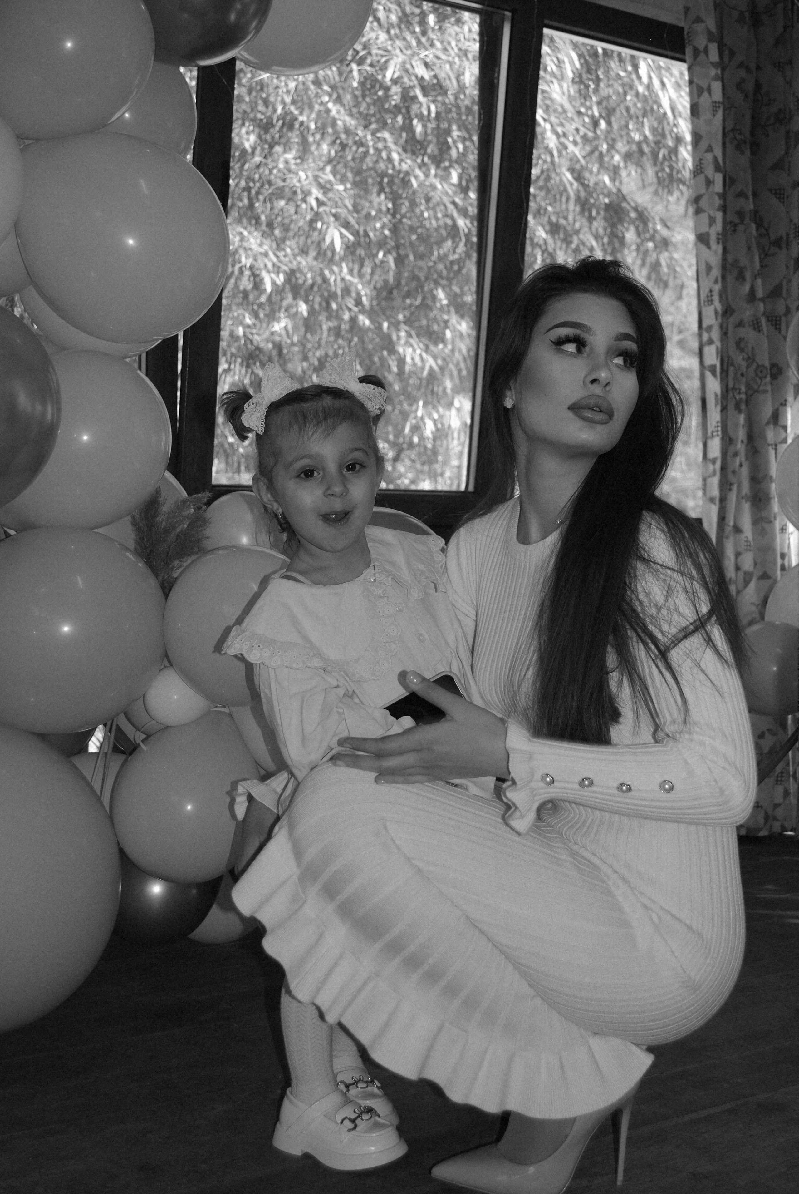 Настя Сьемка в кафе. Фотограф Мария Мусаелян