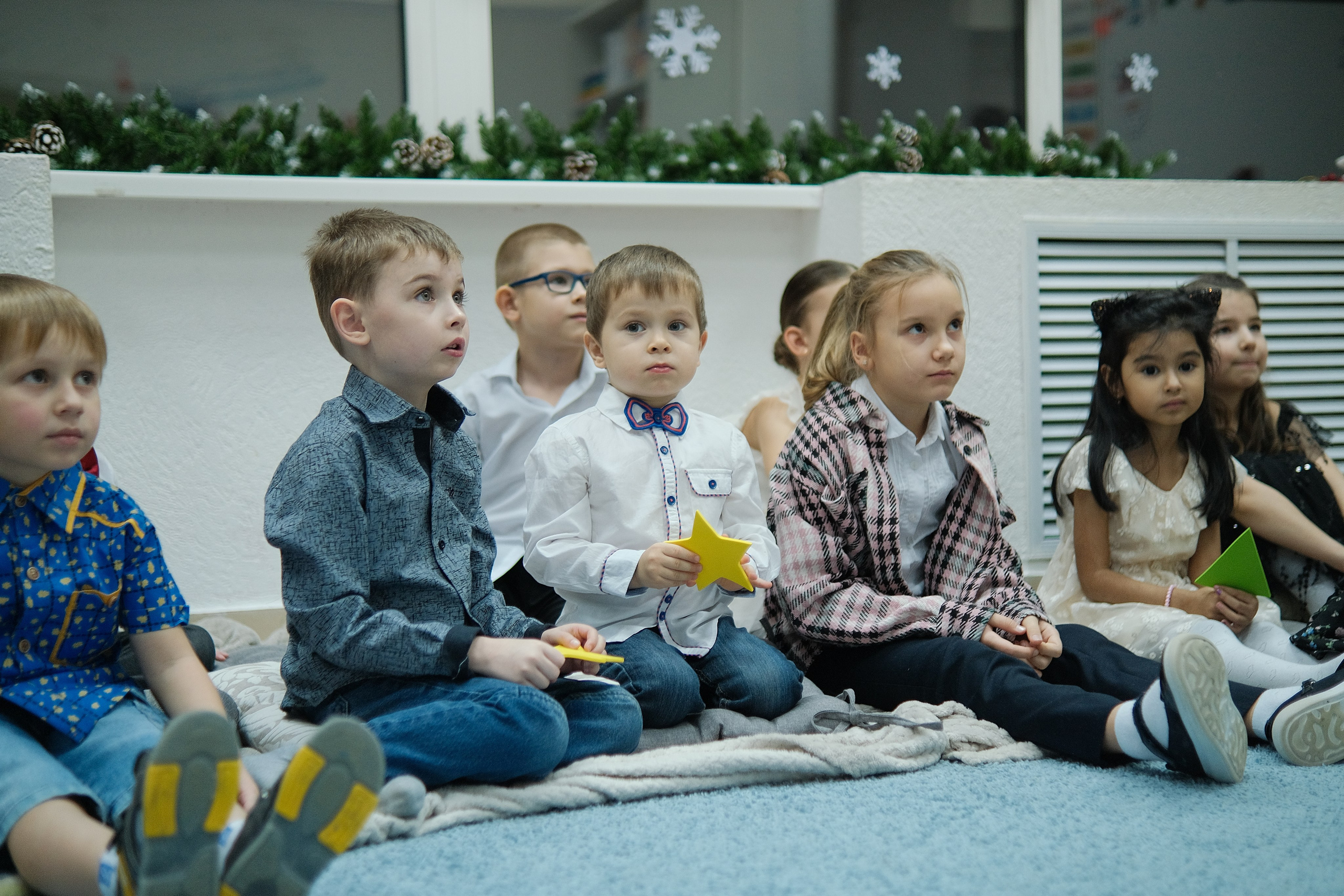 Мир знаний (Новогодний утренник). Serg_film