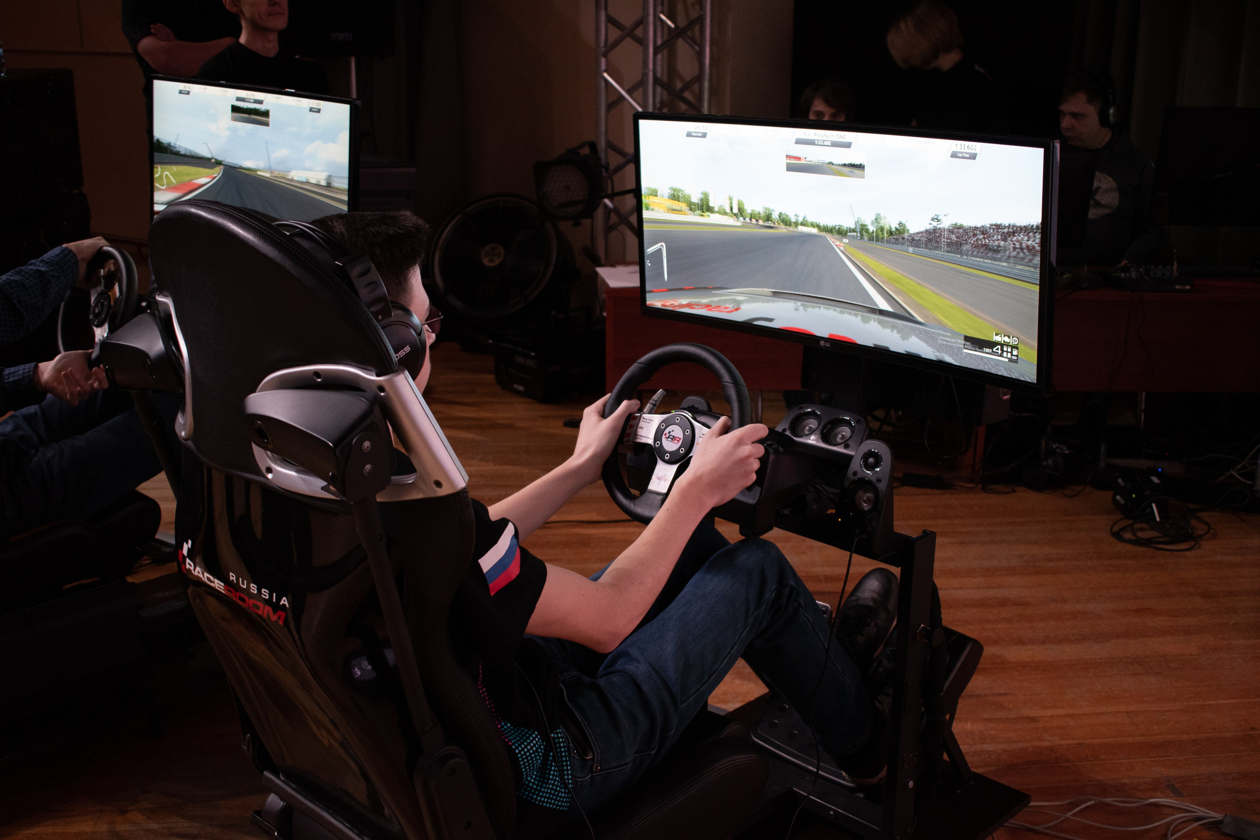 RaceRoom — Командный турнир среди ВУЗов города Москвы | 22.02.20. Репортажный фотограф Сыбер Мартти