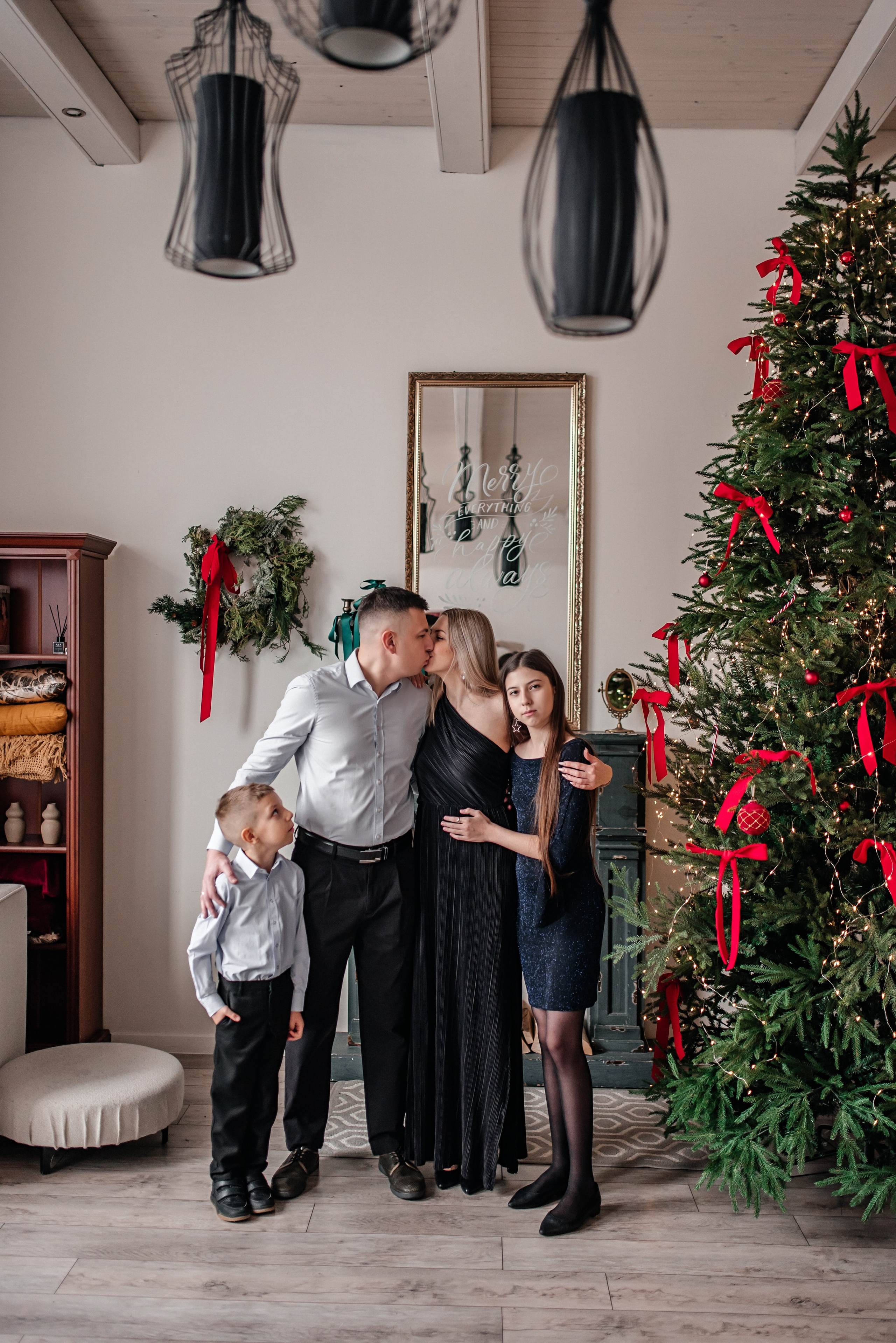 Новогодняя семейная, 2024. Главная