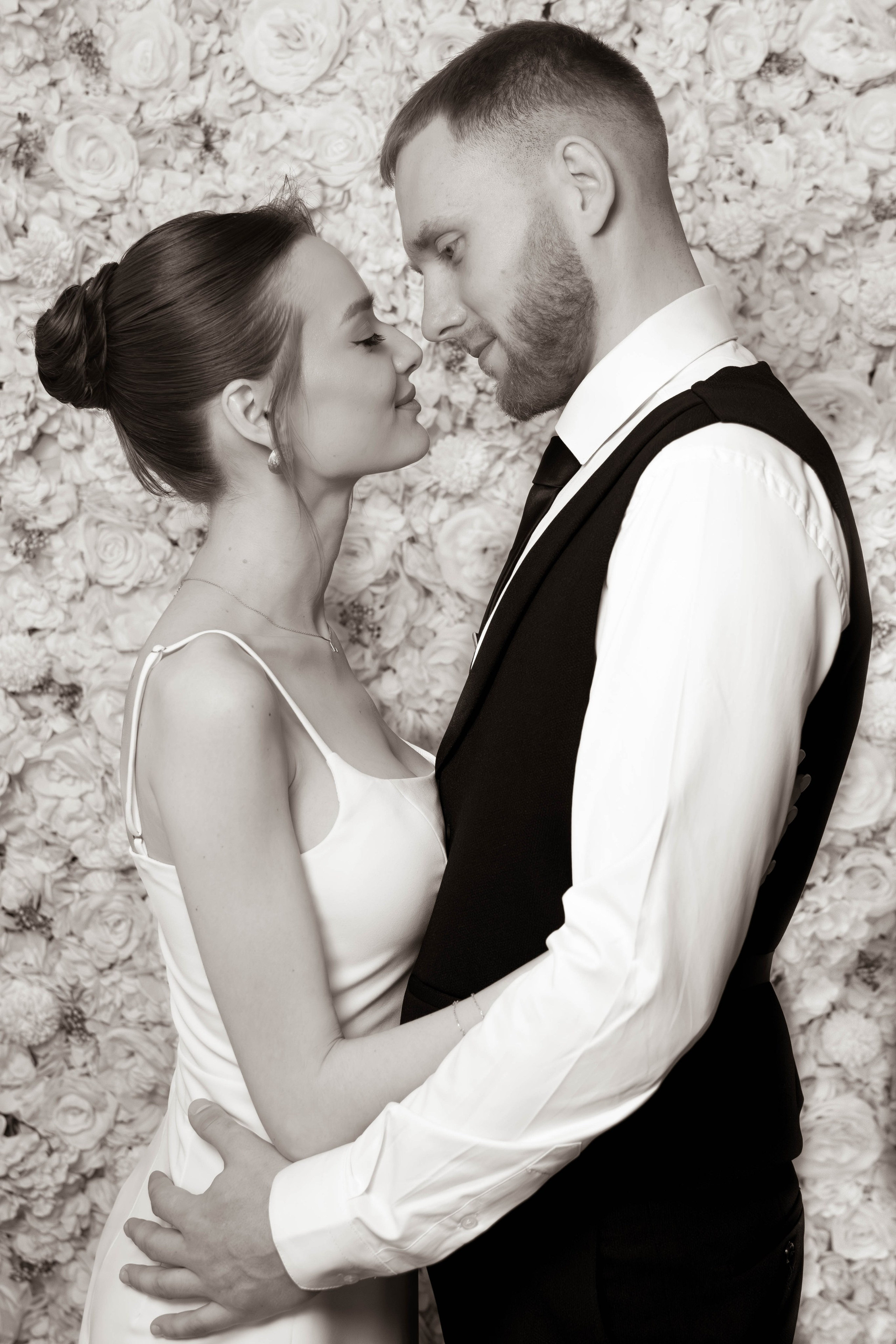 Свадебная фотосессия. Свадебная фотосессия в Кемерово. Свадебный фотограф в Кемерово.