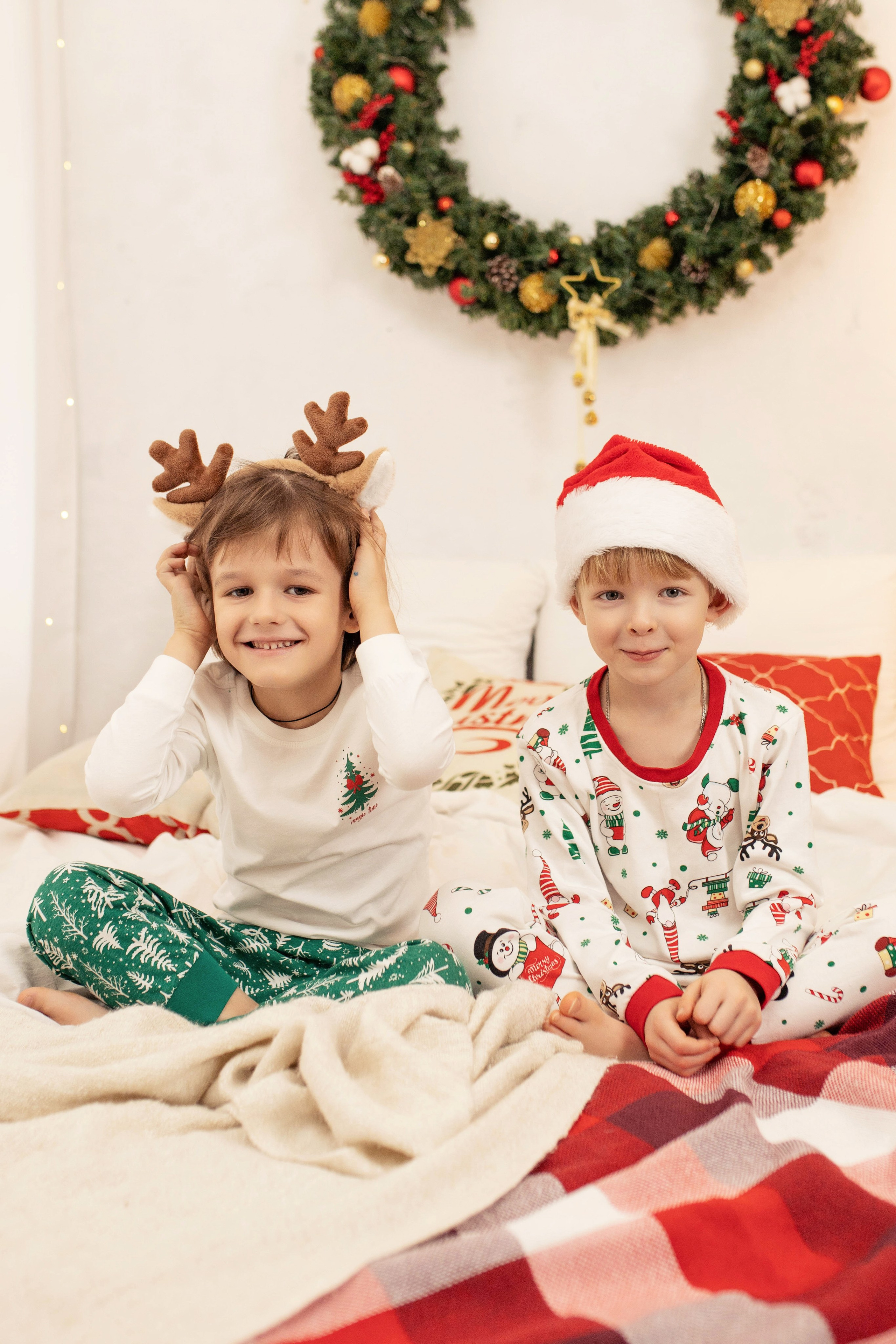 Никита и Федор (новогоднее). Фотограф