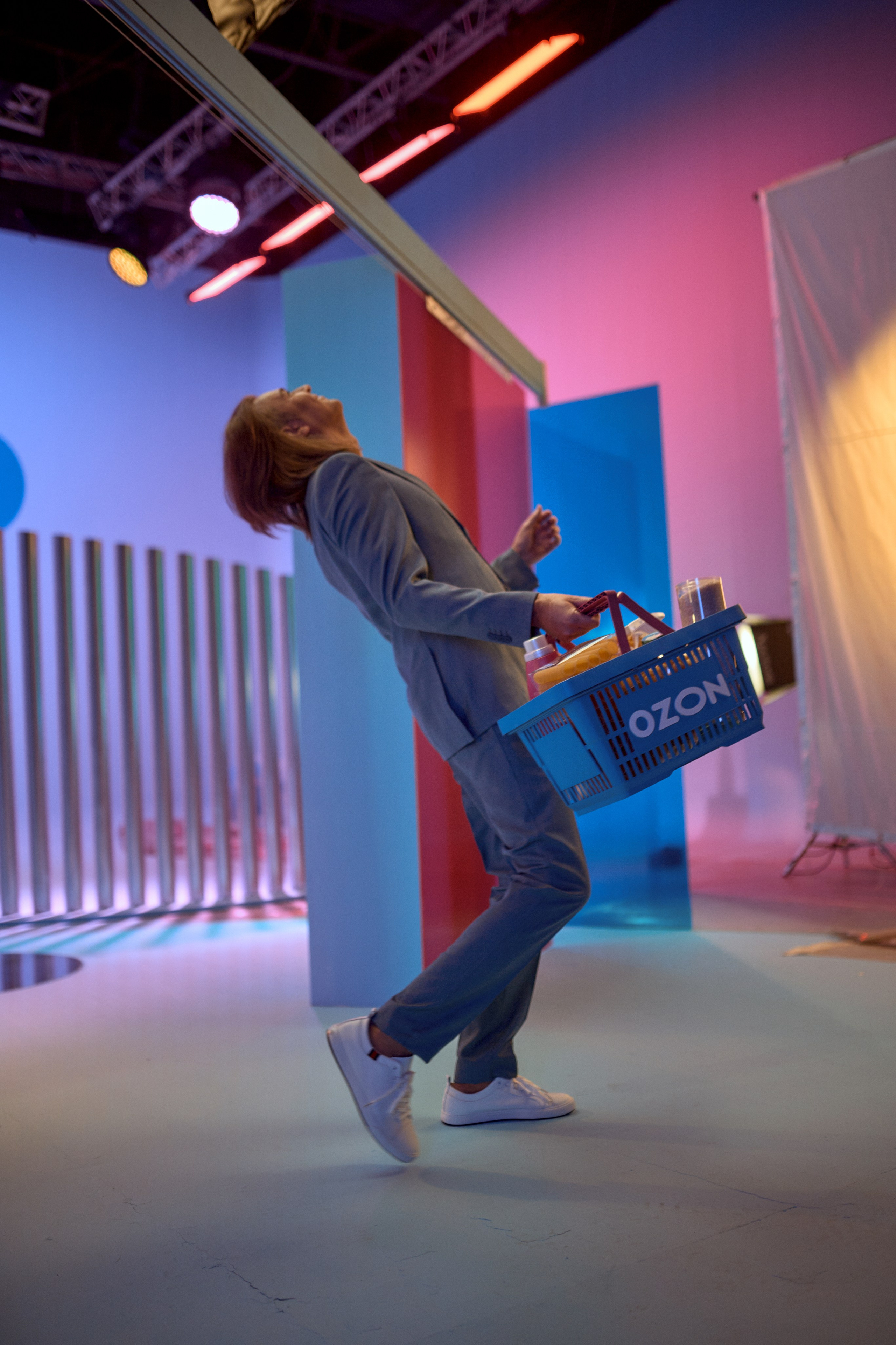 OZON. Евгений Бреча. Коммерческий и бэкстейдж фотограф в Москве