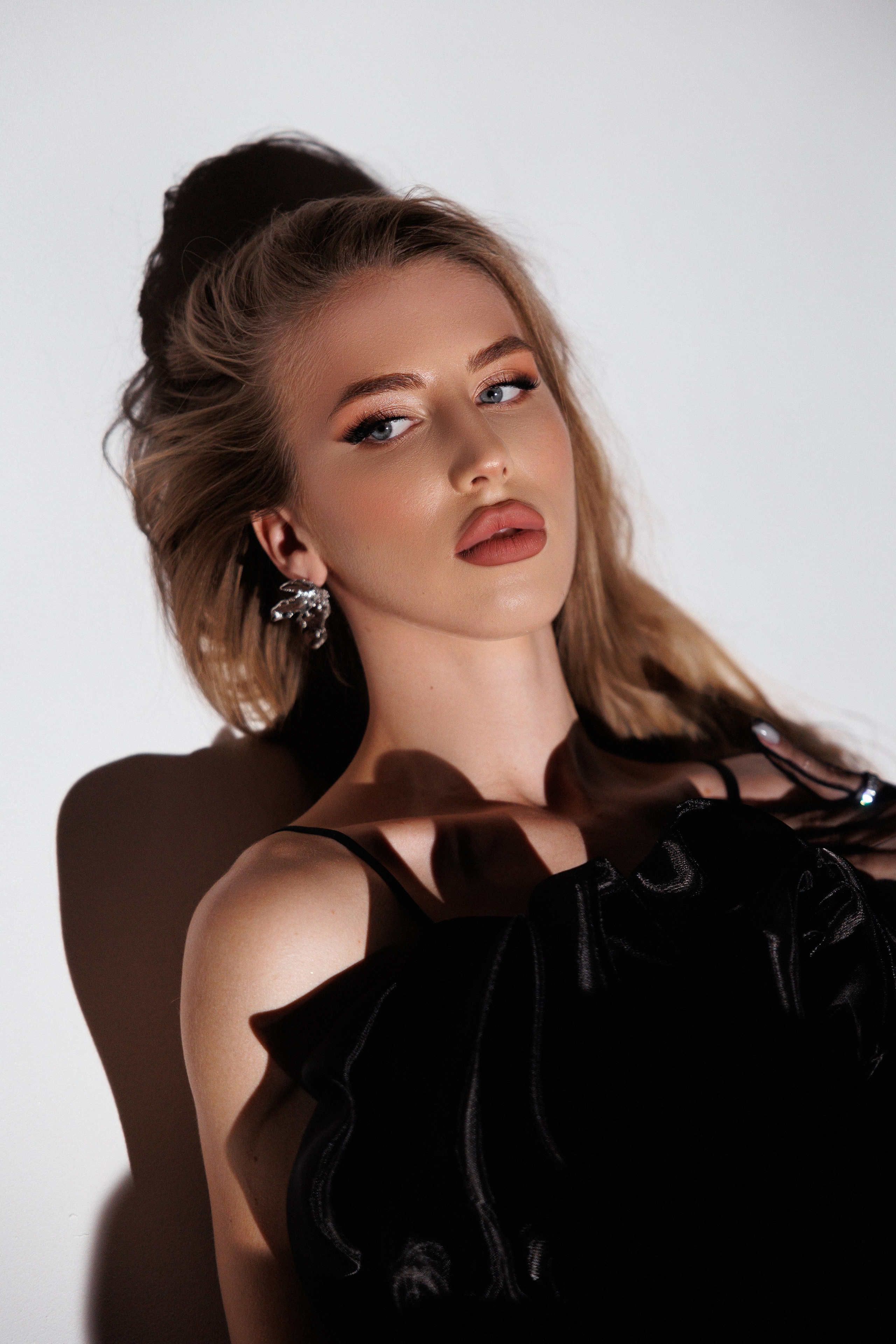 Алина. Фотограф Эмма Хатламаджиян