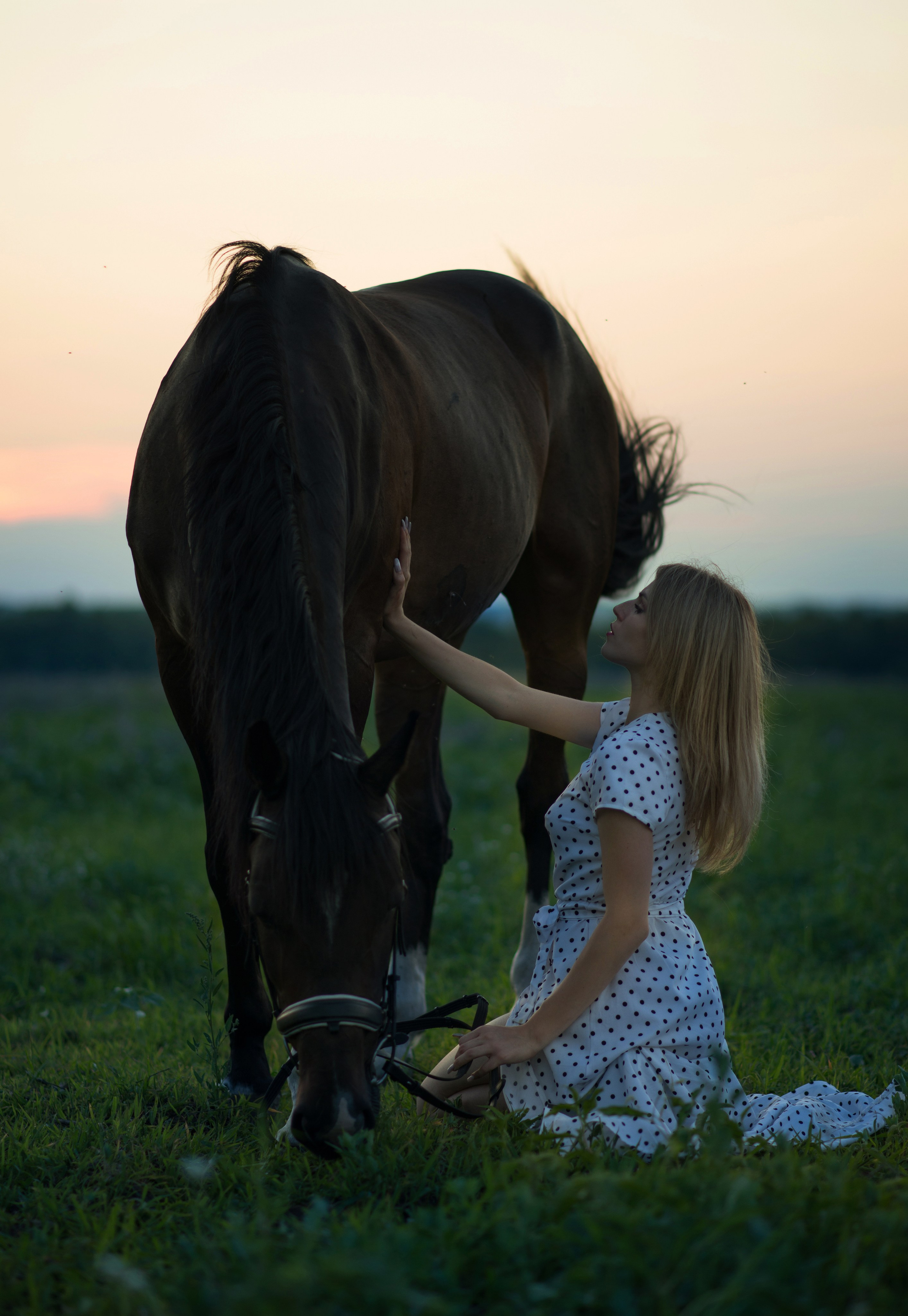 Девушки, Каспиец и Багрец. Конный фотограф в Саратове Юлия Иванова