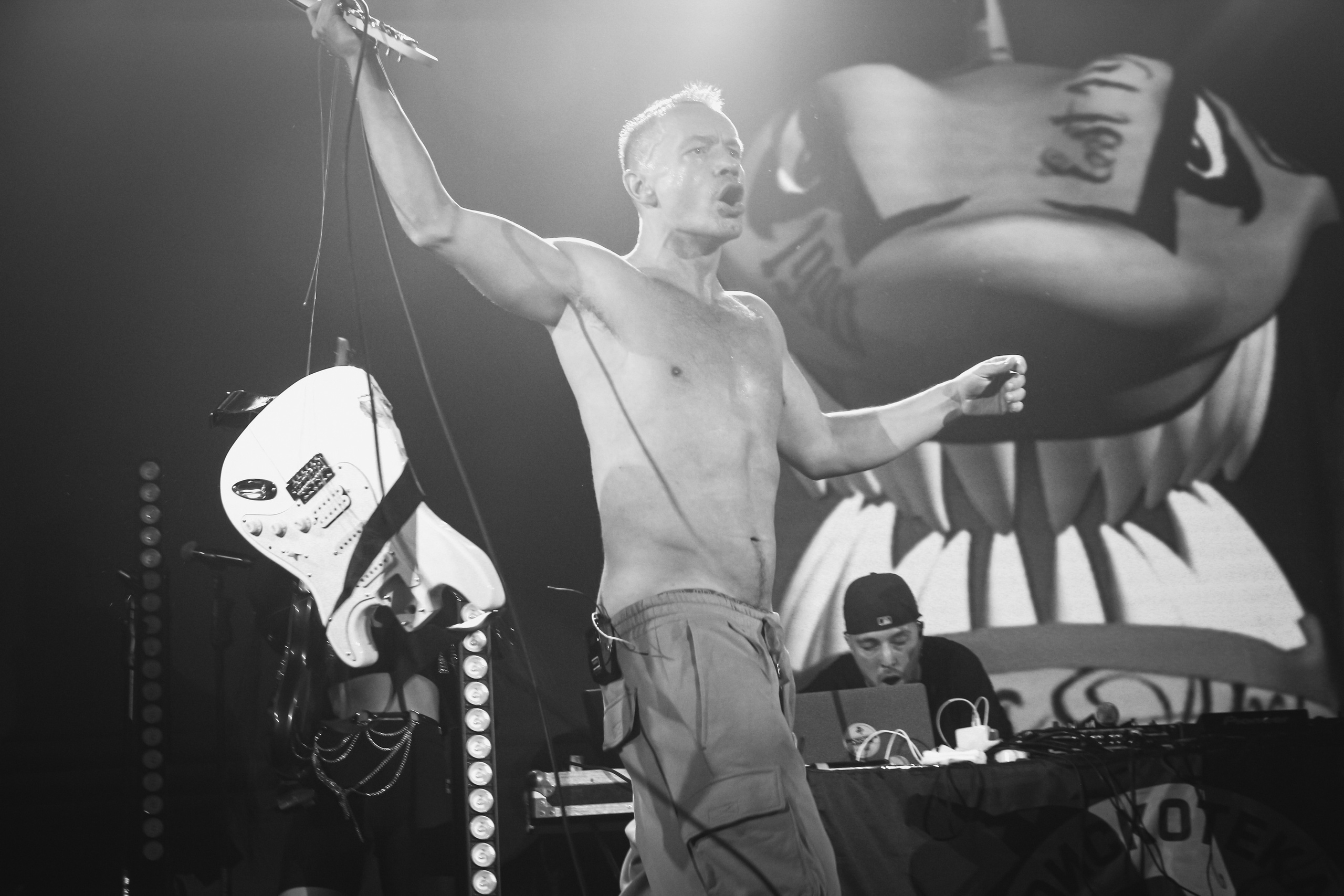 Дискотека авария (Vokzal1853). Главная