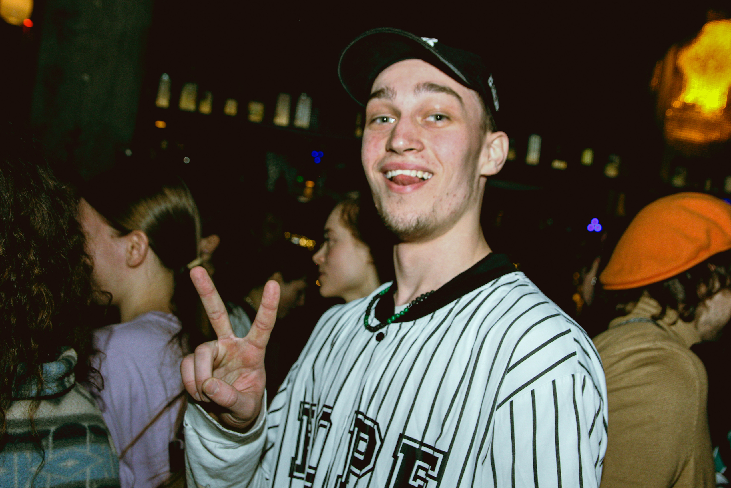 Бар «Мачты». Главная