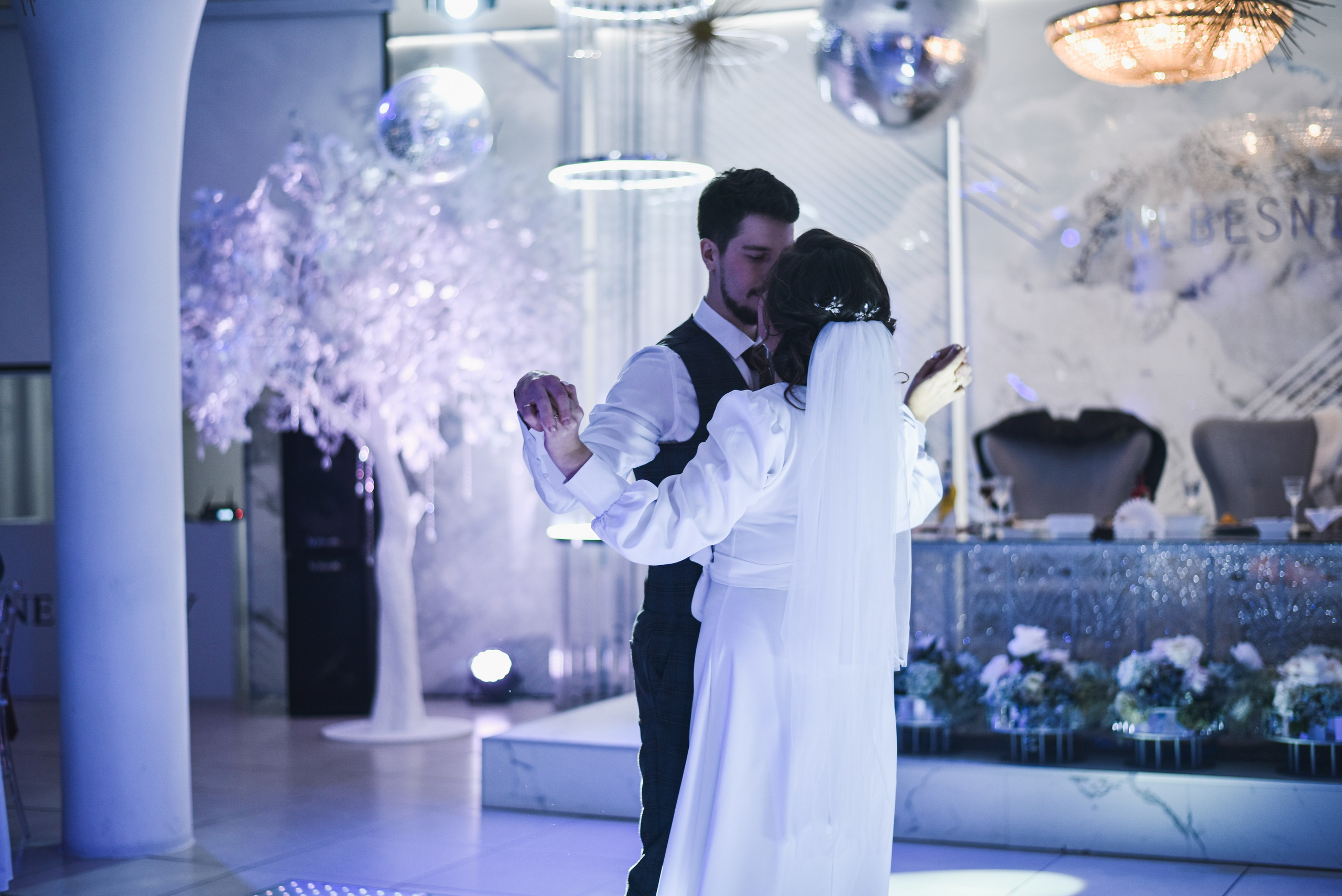 Василиса и Артём. Фотограф Таина Комбарова