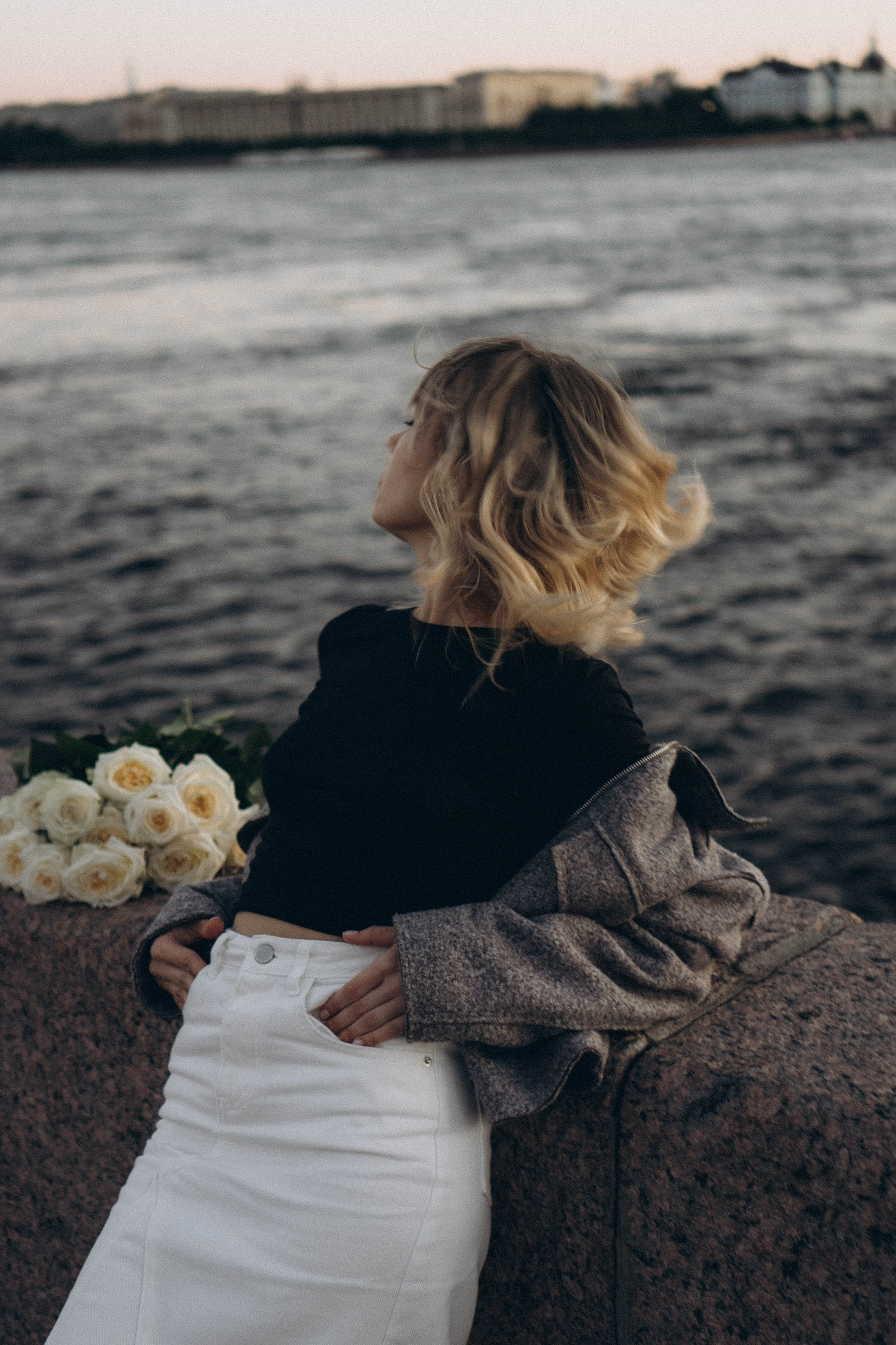 ПРОГУЛКА ПО ГОРОДУ В БЕЛЫЕ НОЧИ (другой вариант). Профессиональный фотограф, Санкт-Петербург — Виктория Богомолова