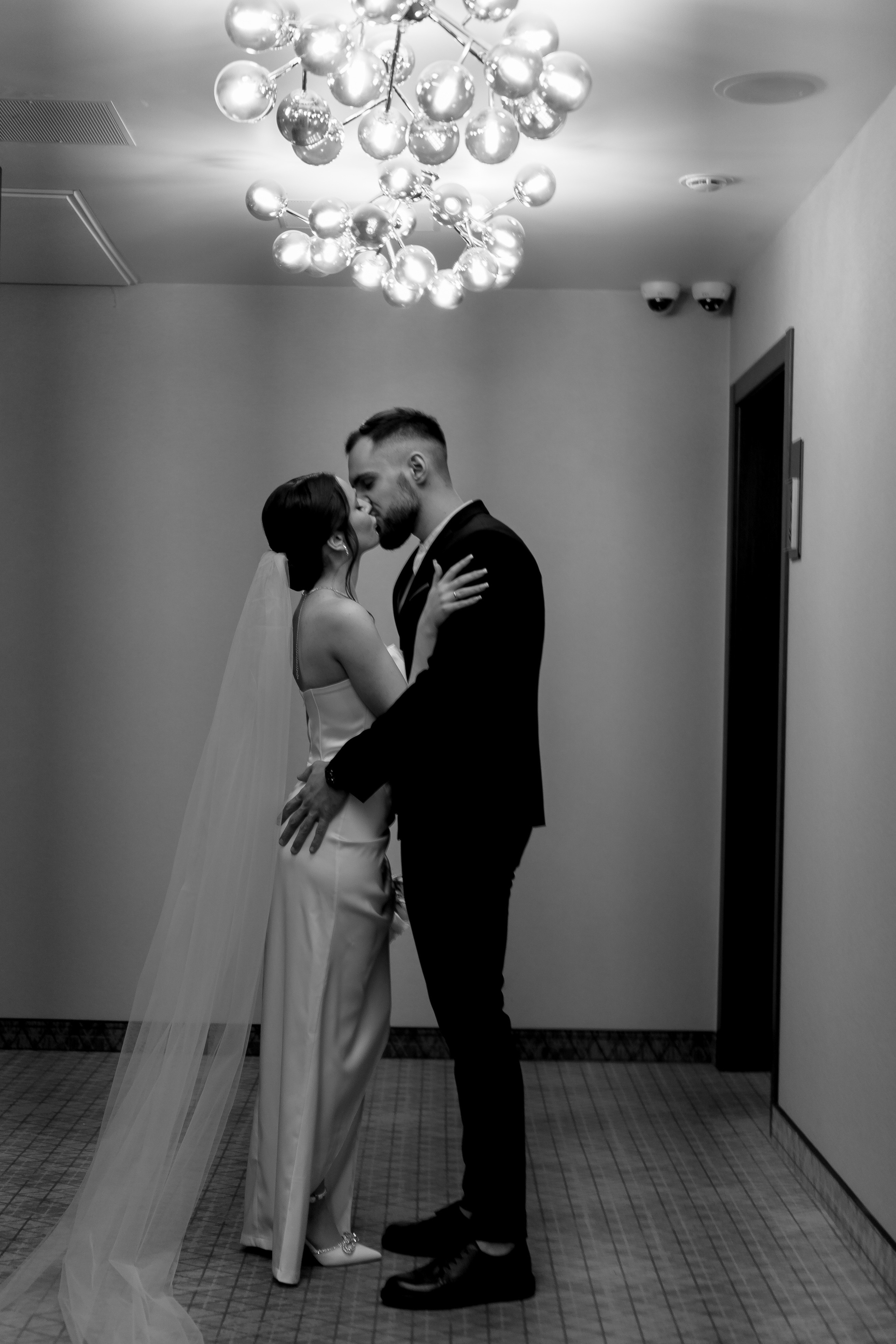 СВАДЕБНАЯ СЬЕМКА СБОРОВ ЖЕНИХА И НЕВЕСТЫ В ОТЕЛЕ И ТАКЖЕ ФОТОСЕССИИЯ В ОТЕЛЕЕ МЕГАПОЛИС БРЯНСК. Профессиональный фотограф, Санкт-Петербург — Виктория Богомолова