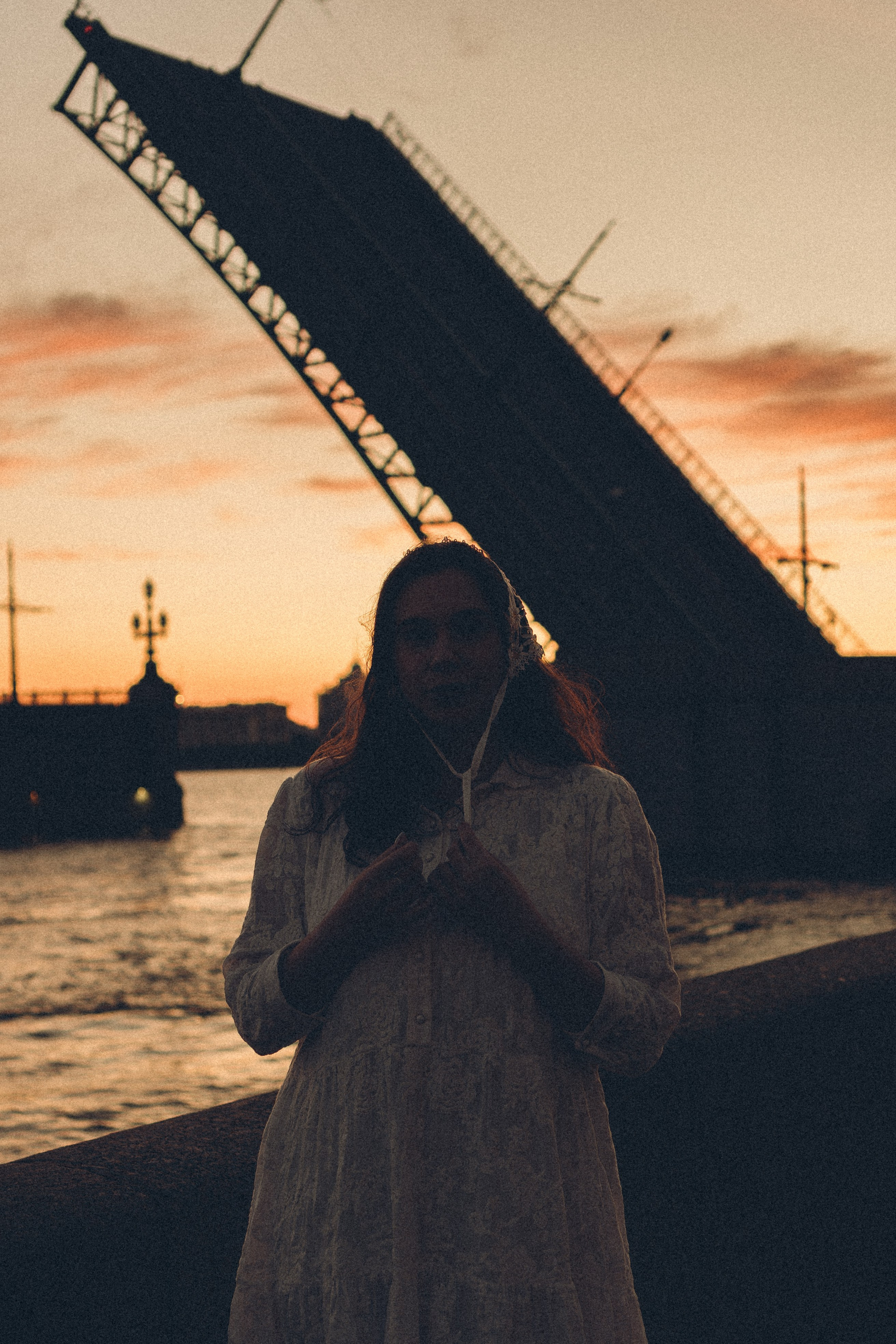 РАССВЕТ С РАЗВОДНЫМИ МОСТАМИ. Профессиональный фотограф, Санкт-Петербург — Виктория Богомолова